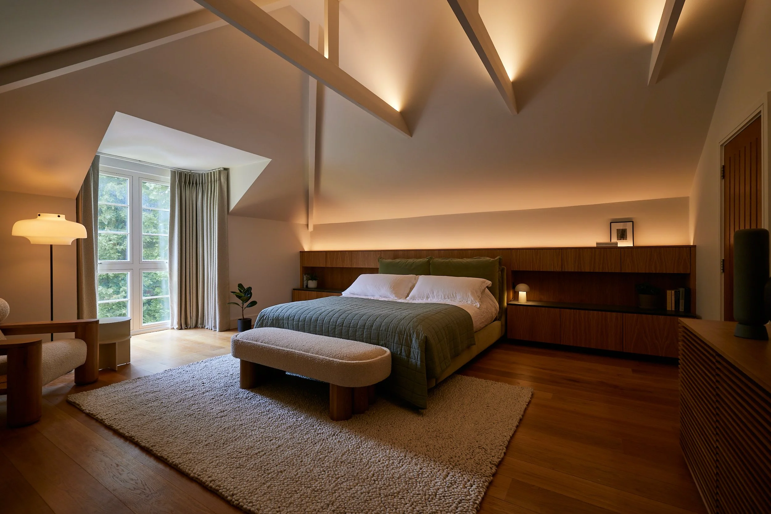 Japandi style bedroom with bespoke headboard joinery and integrated lighting – Boyes Design
