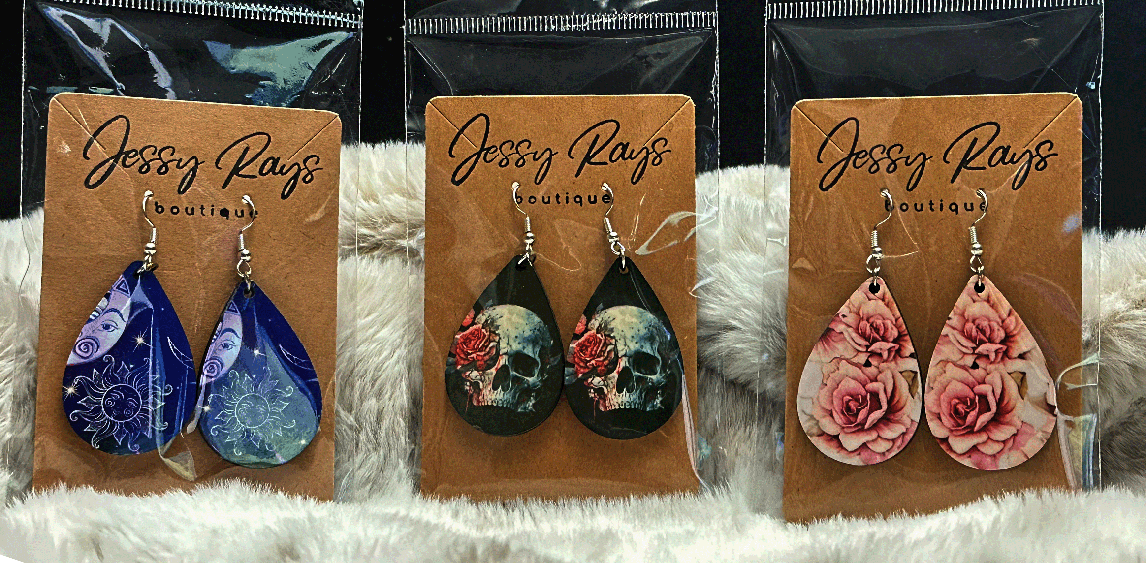 Earrings.png