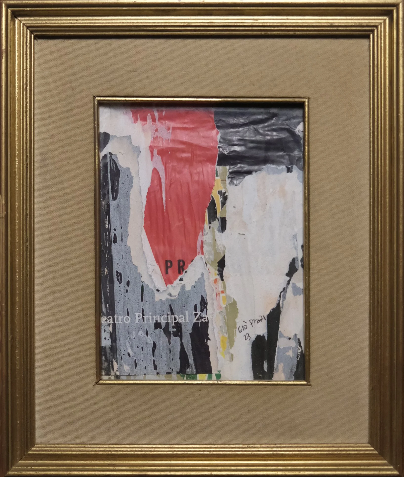 Red / 32×30 / Saragozza / 2023 / Strappo