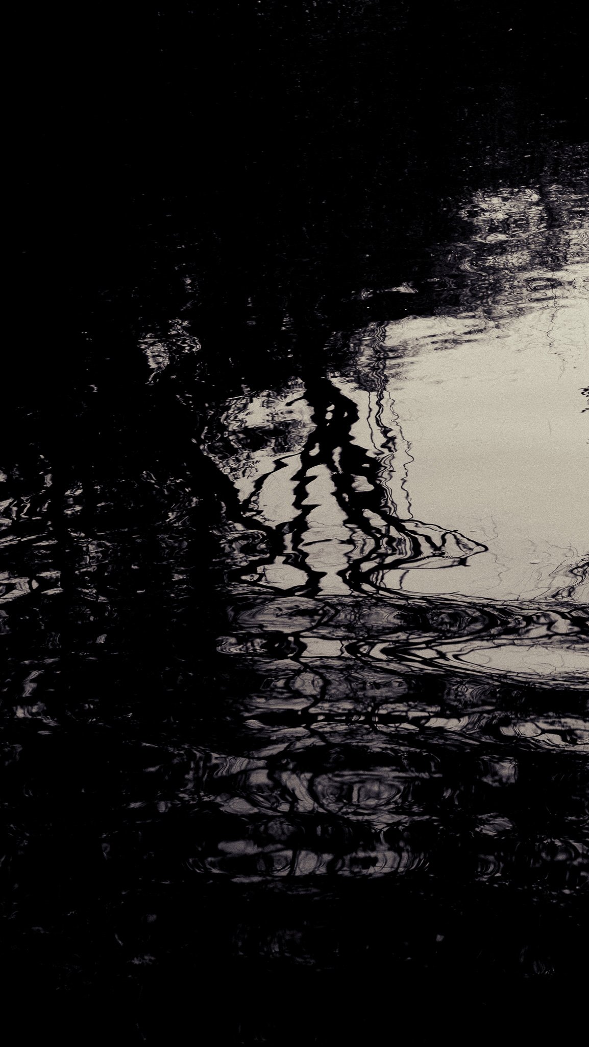 Water Mirror