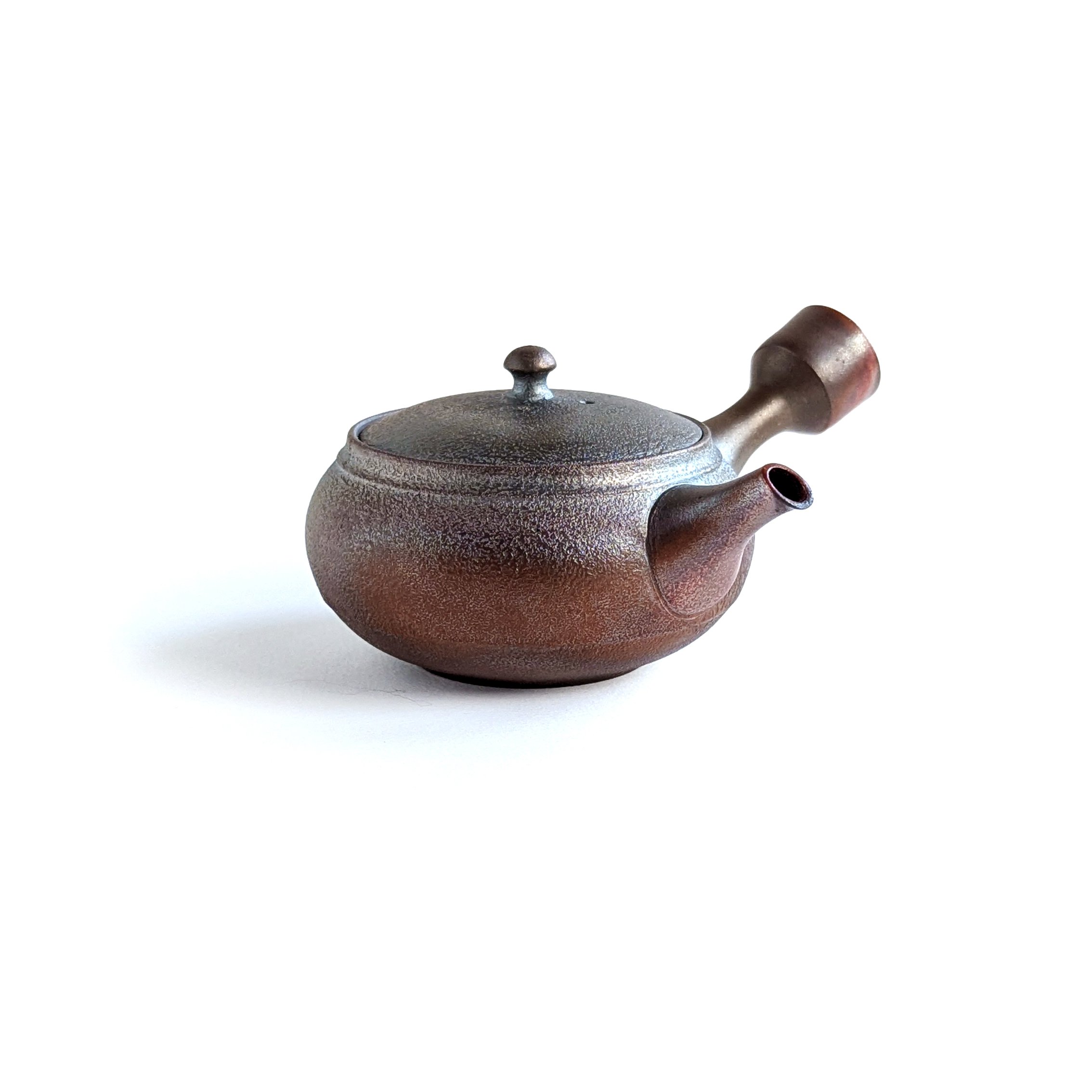 Mitsuhiro Chiba Kyusu 02.jpg