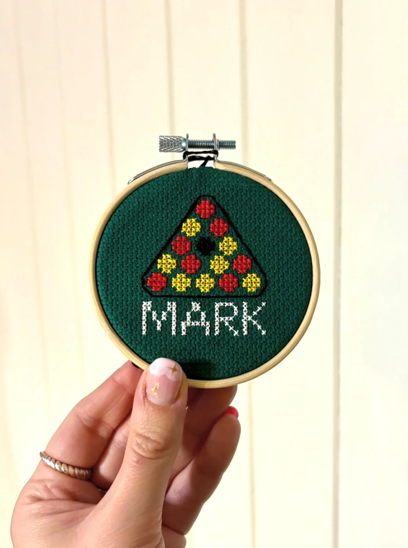 Nothing better than a hand made gift for a loved one - customised pool fanatic cross stitch hoop! 🎱

#creative #crossstitch #handmadegift #pool #designer
