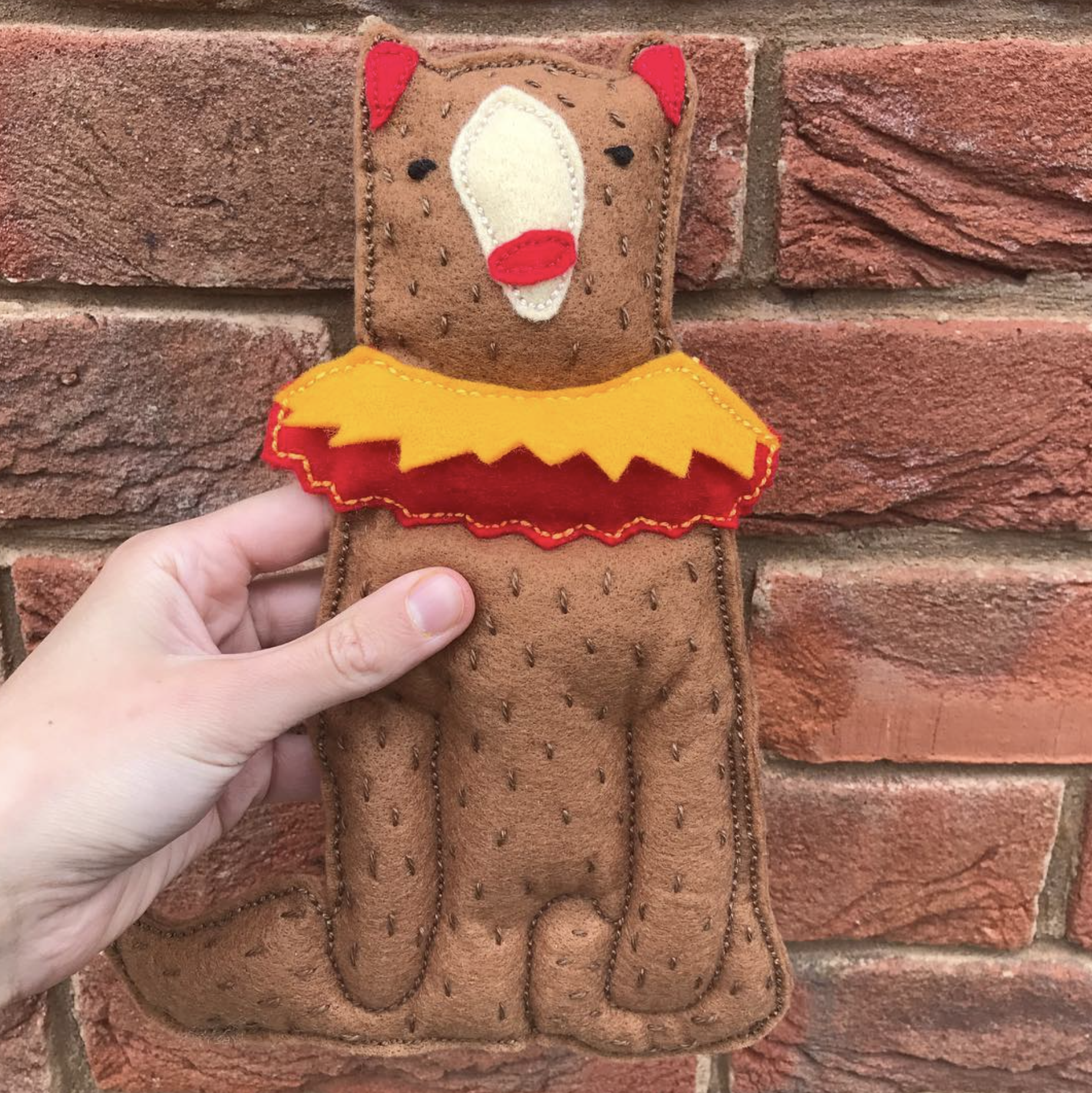 Handmade circus bear.png