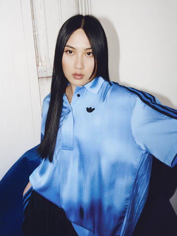 Adidas Originals
Photographer: Hanna Moon
Production: Dobedo Represents