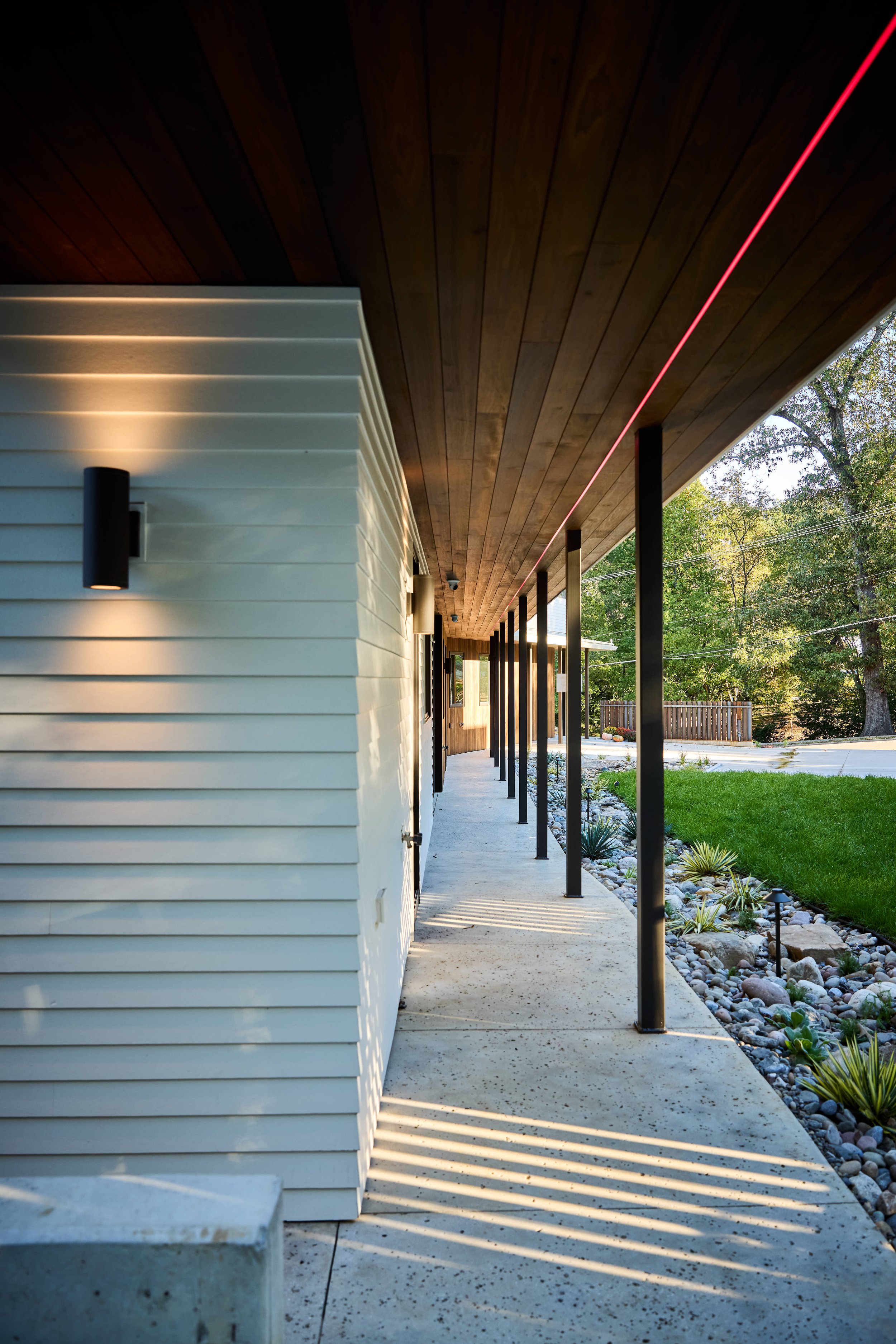 CREEK BEND RESIDENCE_EXTERIOR COLONNADE.jpg