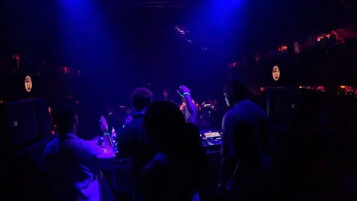 Few moments from our debut at @razzmatazzclubs ‼️

Surreal experience with the bros and feeling mad grateful right now &bull;

1. @iyaalu_ 
2. @otdelta_ 
3. @cxli_sonido 
4. @untalasalsa 

Any track ID&rsquo;s wanted let us know in the comments below
