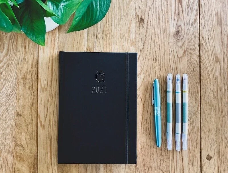 Take a look inside the 2021 Eule Planner!