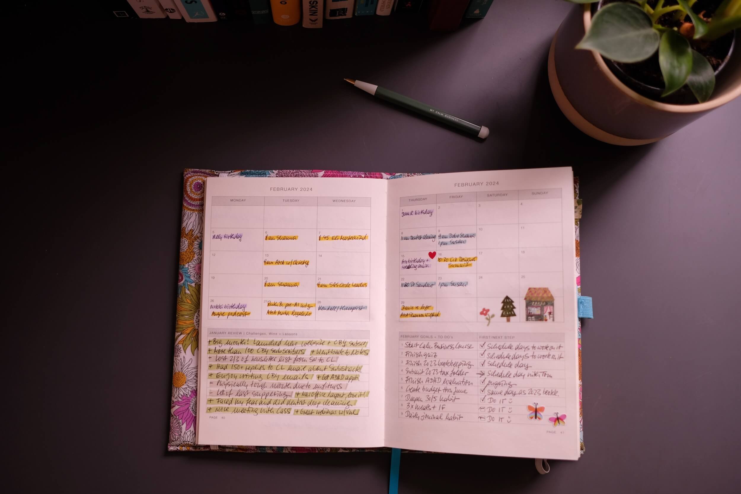 Exploring The Eule Planner: Monthly Overview