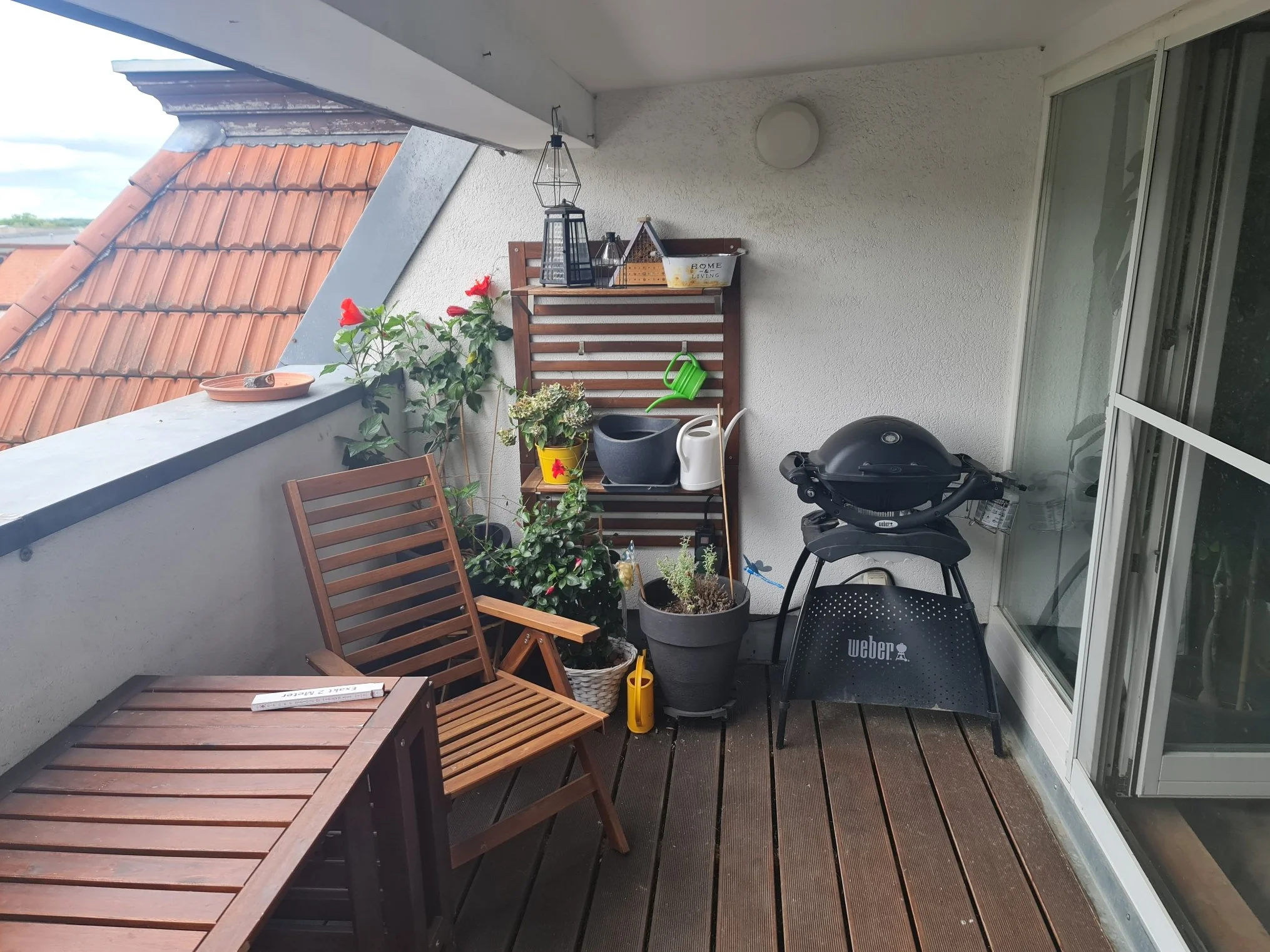 Bestand: vorhandene Möbelstücke wurden aufgegriffen und im neuen Konzept integriert