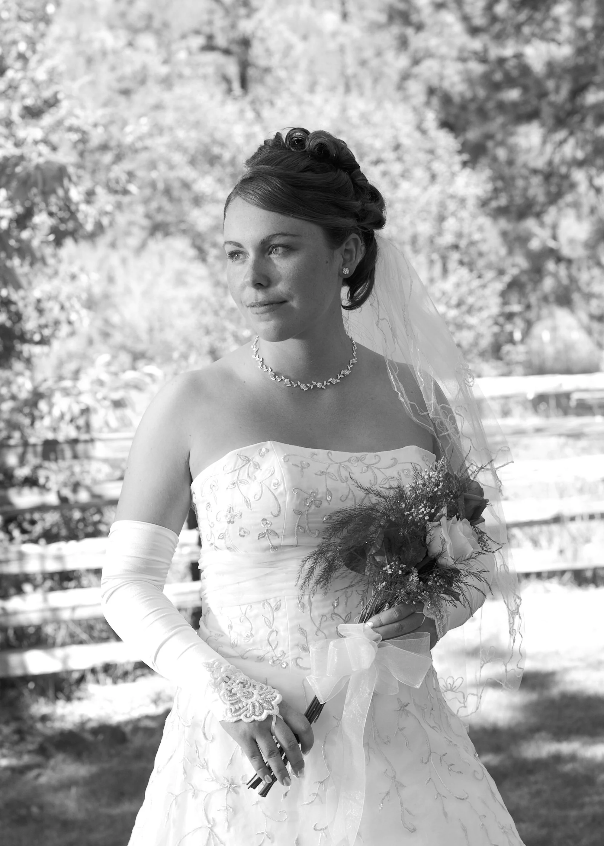 bridal-portrait-bw-idaho-wedding.jpeg