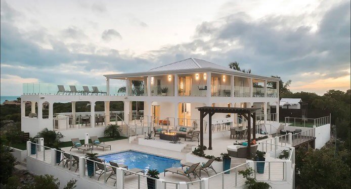 Introducing The View Villa, a newly renovated, modern contemporary design villa situated on an ocean facing hilltop in exclusive Turtle Tail. The View Villa boasts stunning nearly 360 degrees panoramic views of the ocean and nearby Turtle Lake and Fl