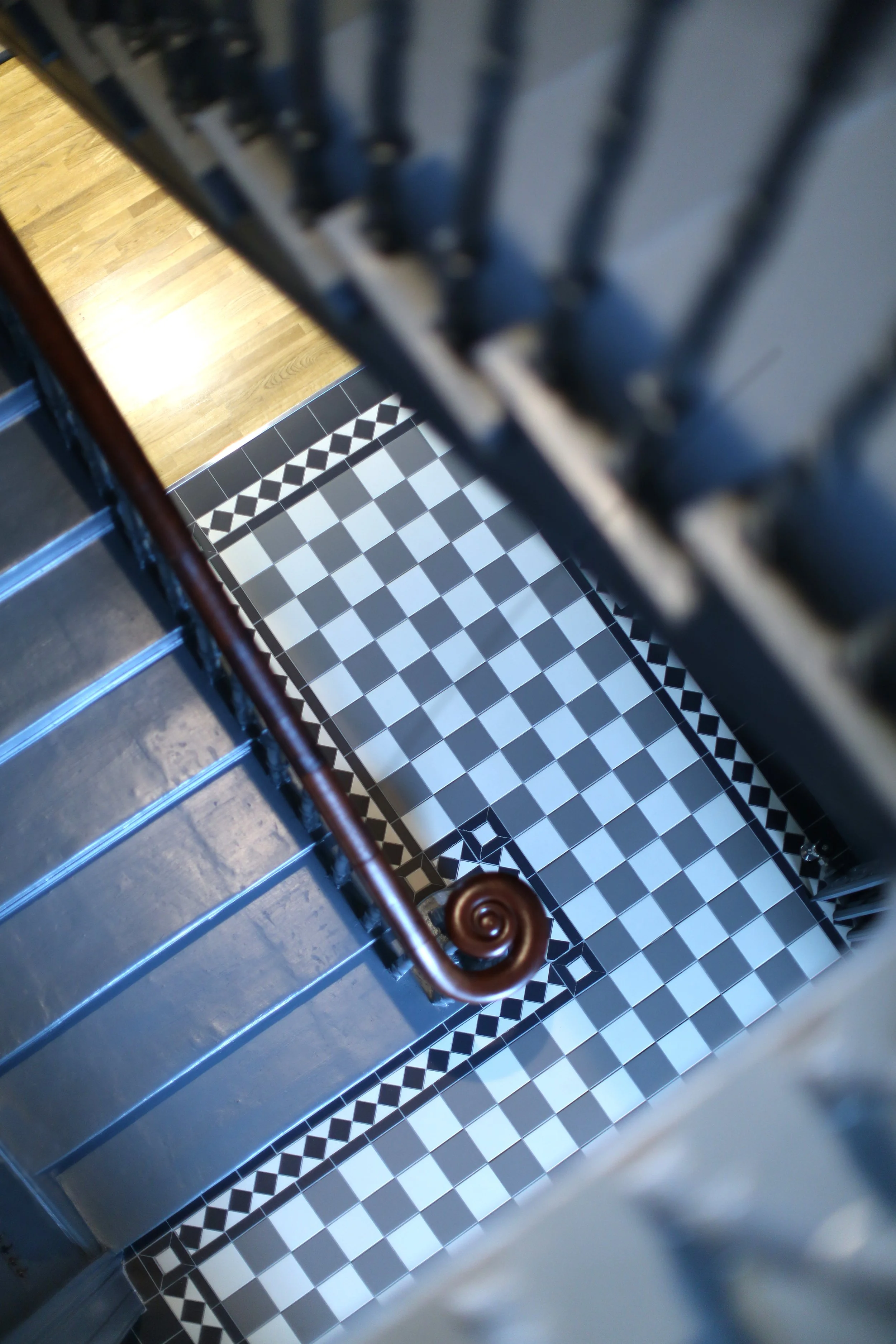 stairs2.jpg