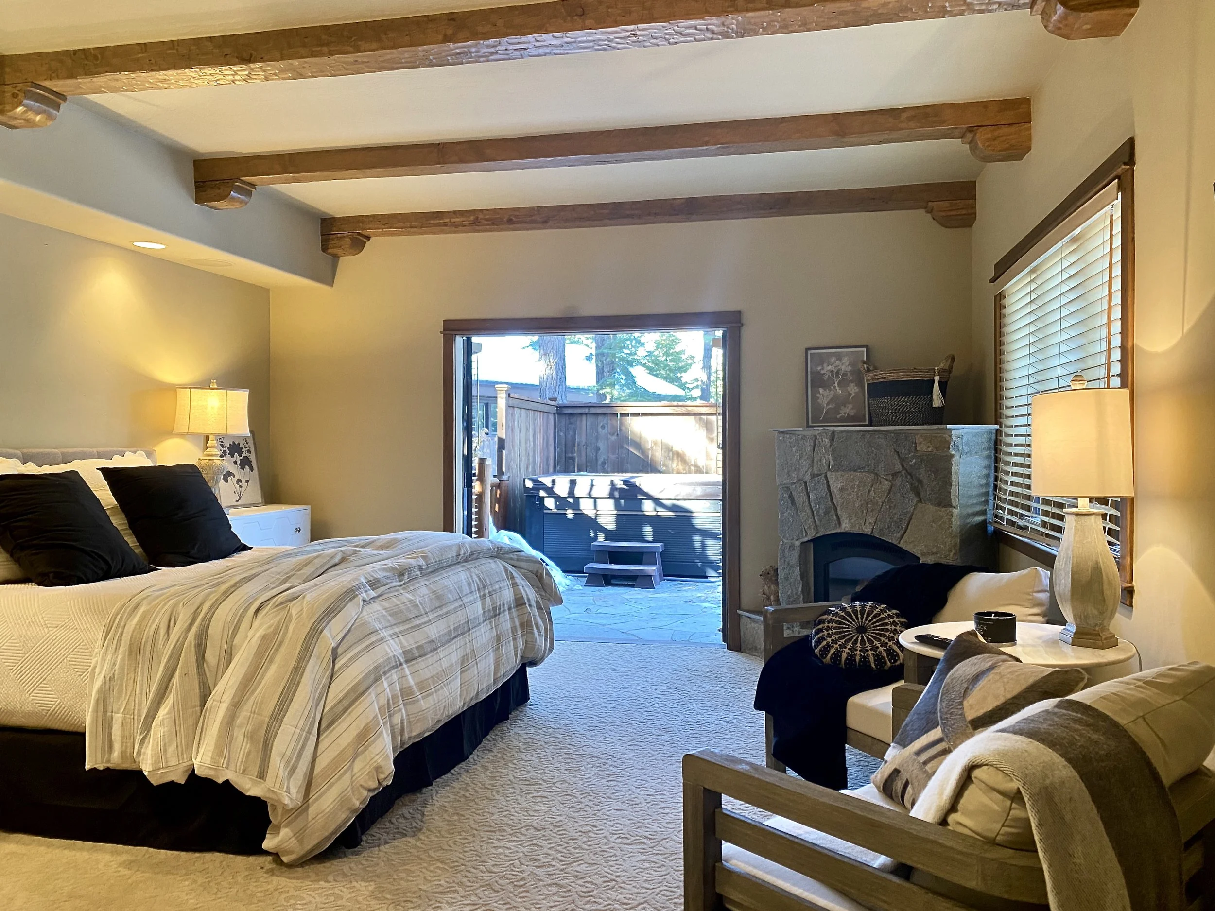 Airy master suite w/fireplace at Gray Wolf Haven