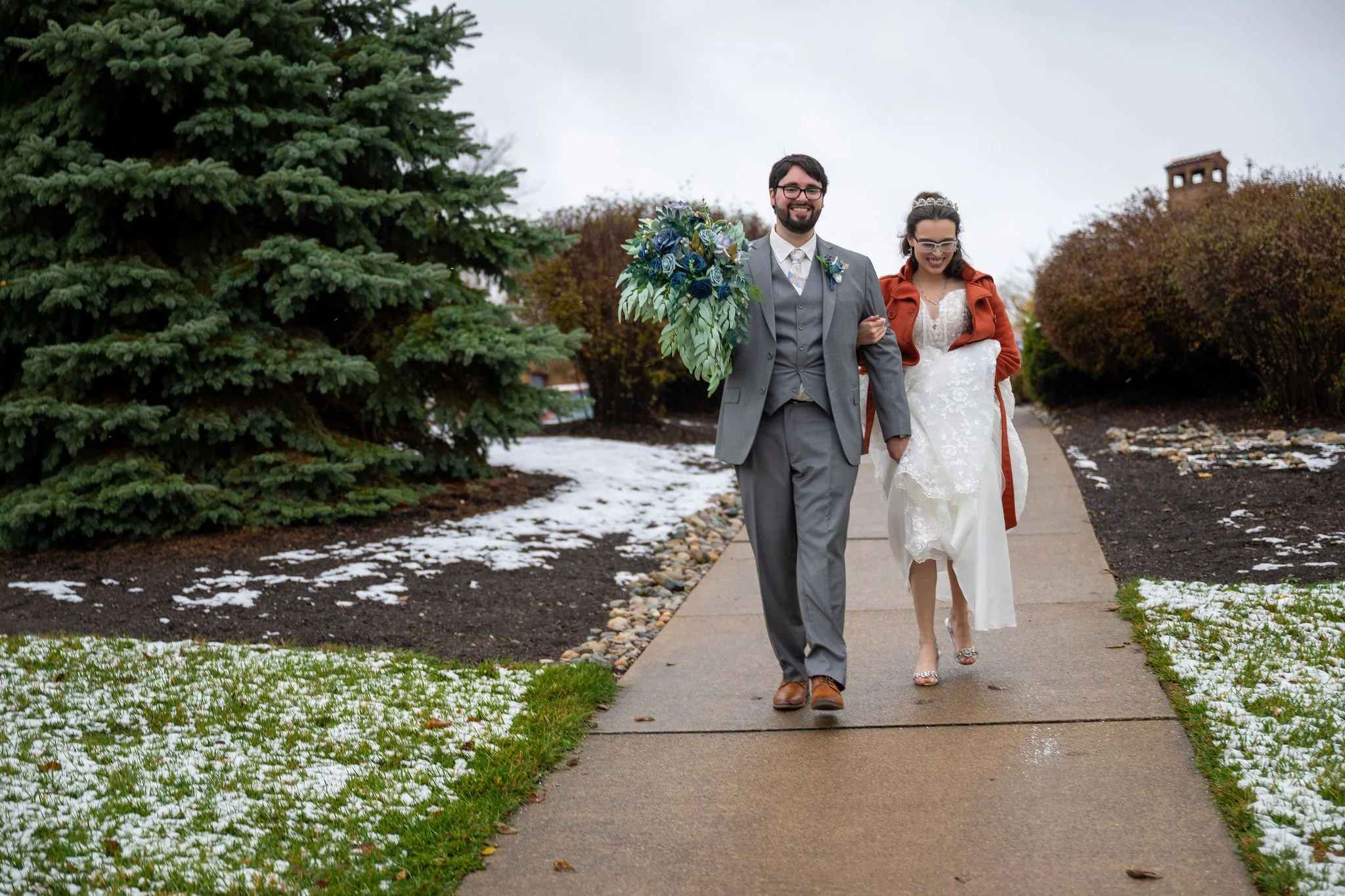 4_JoshandNicole-6.jpg