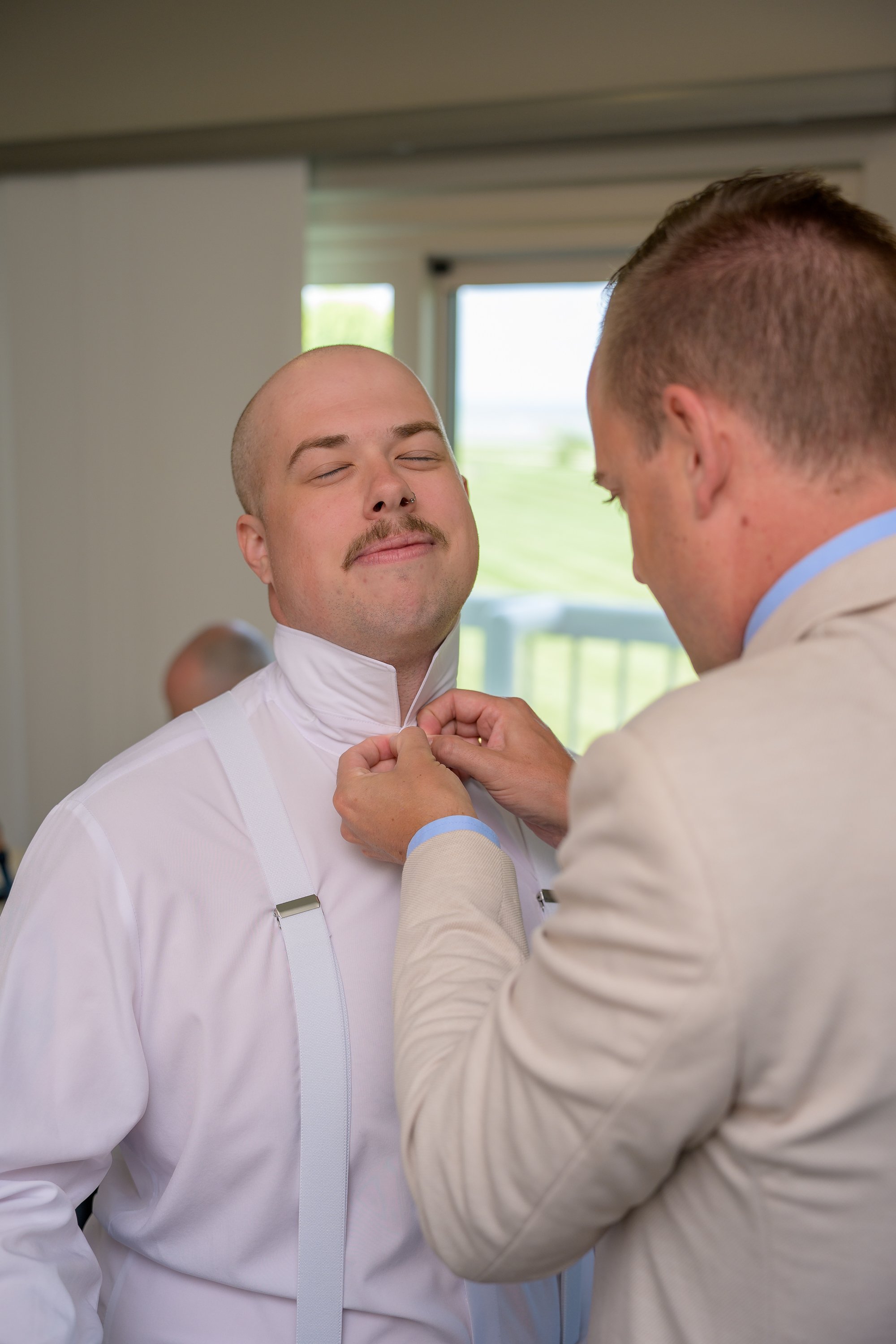Getting Ready_JonAshley-131.jpg