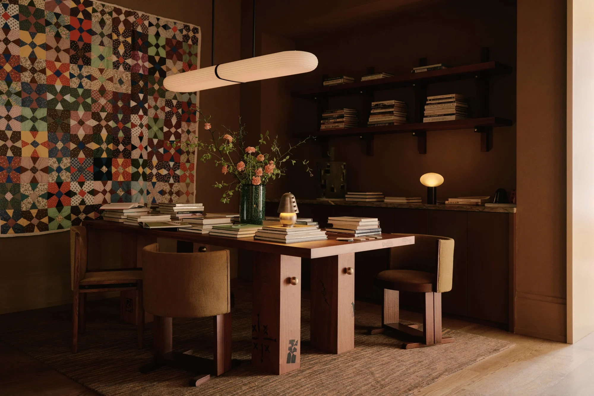Quarters_InCommon-With_-032607-2560x1707_2000x.webp