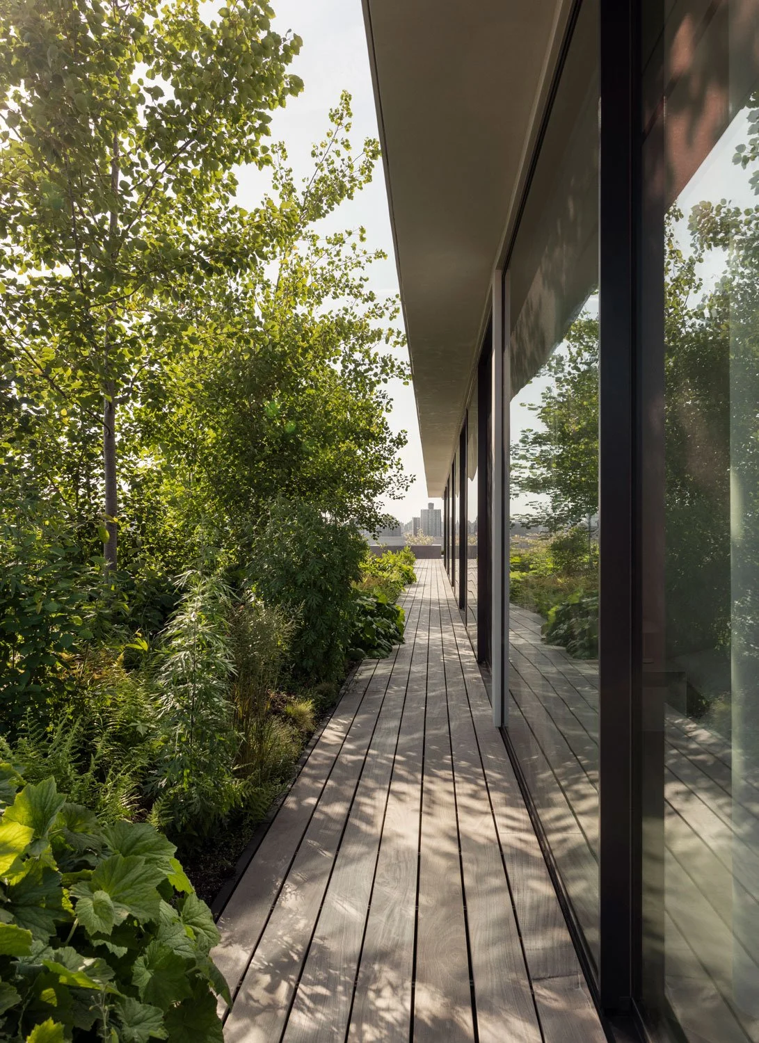 Norm-Architects_KENT-AVENUE_JBP_73.jpg