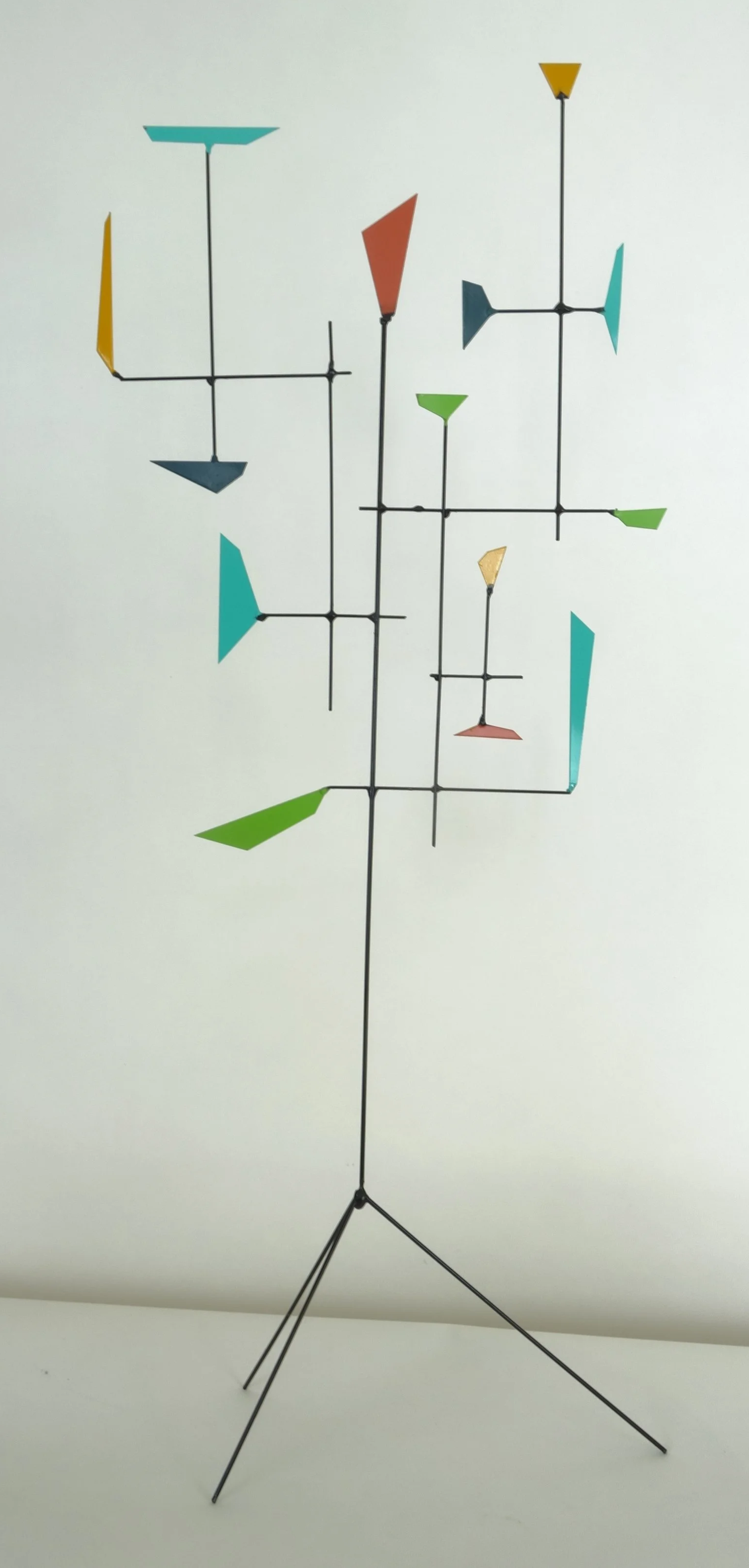 Semafor 28 X 13 X 6  $150