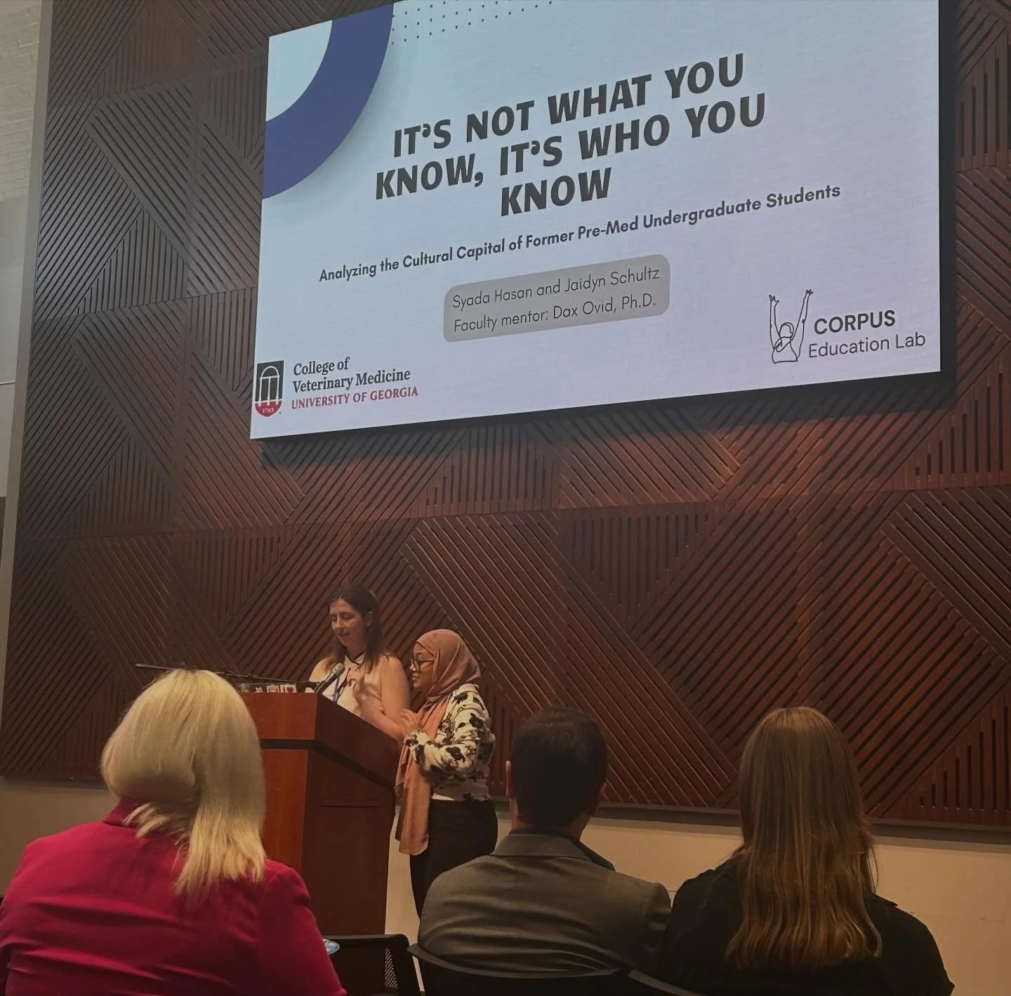 Woohoo! @jaidyn.sch and @syada.ima present their study at Psi Chi UGA Psychology Department Symposium 👏 while it can be uncomfortable for pre-med students to switch out of the med school pathway, we learn some important factors that can make medical