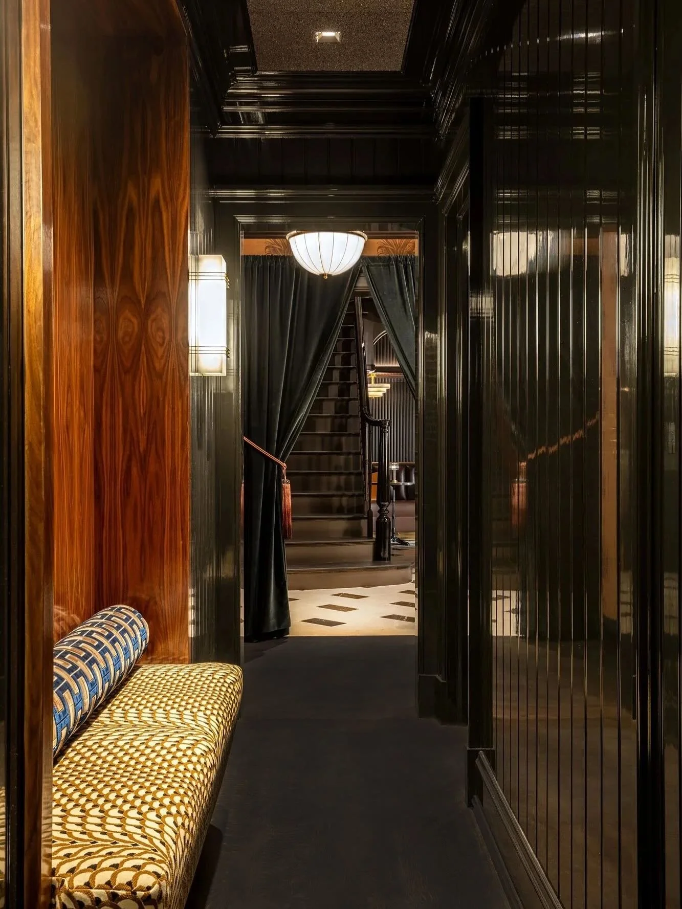 This recent project was a meticulous renovation over three years in Georgetown. It was a wonderful collaboration with Smith &amp; Hutton Architects. One that we both delighted on getting every detail right for clients that had exquisite taste.

It is
