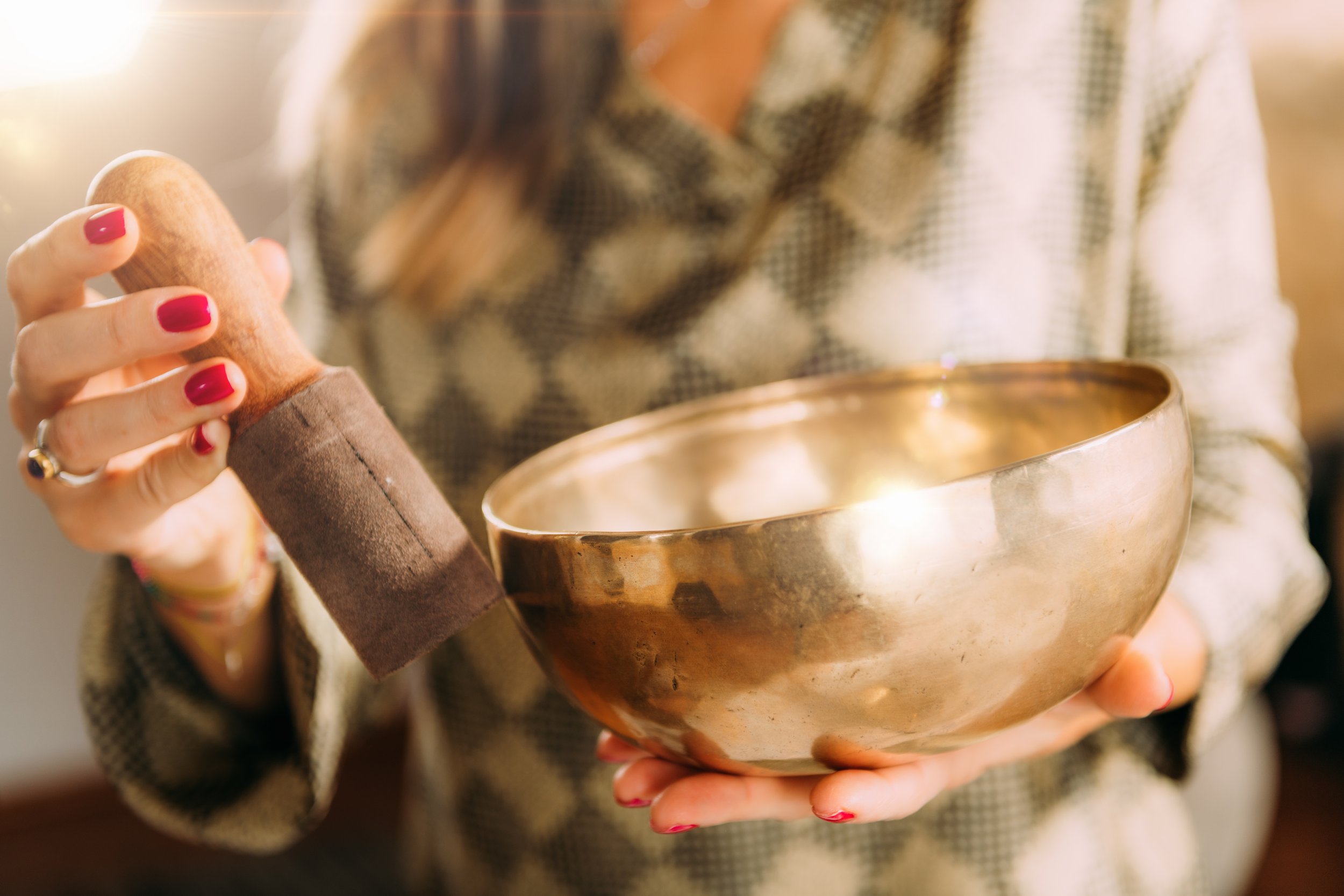 tibetan-singing-bowl-in-sound-therapy-2022-03-09-22-02-34-utc.jpg