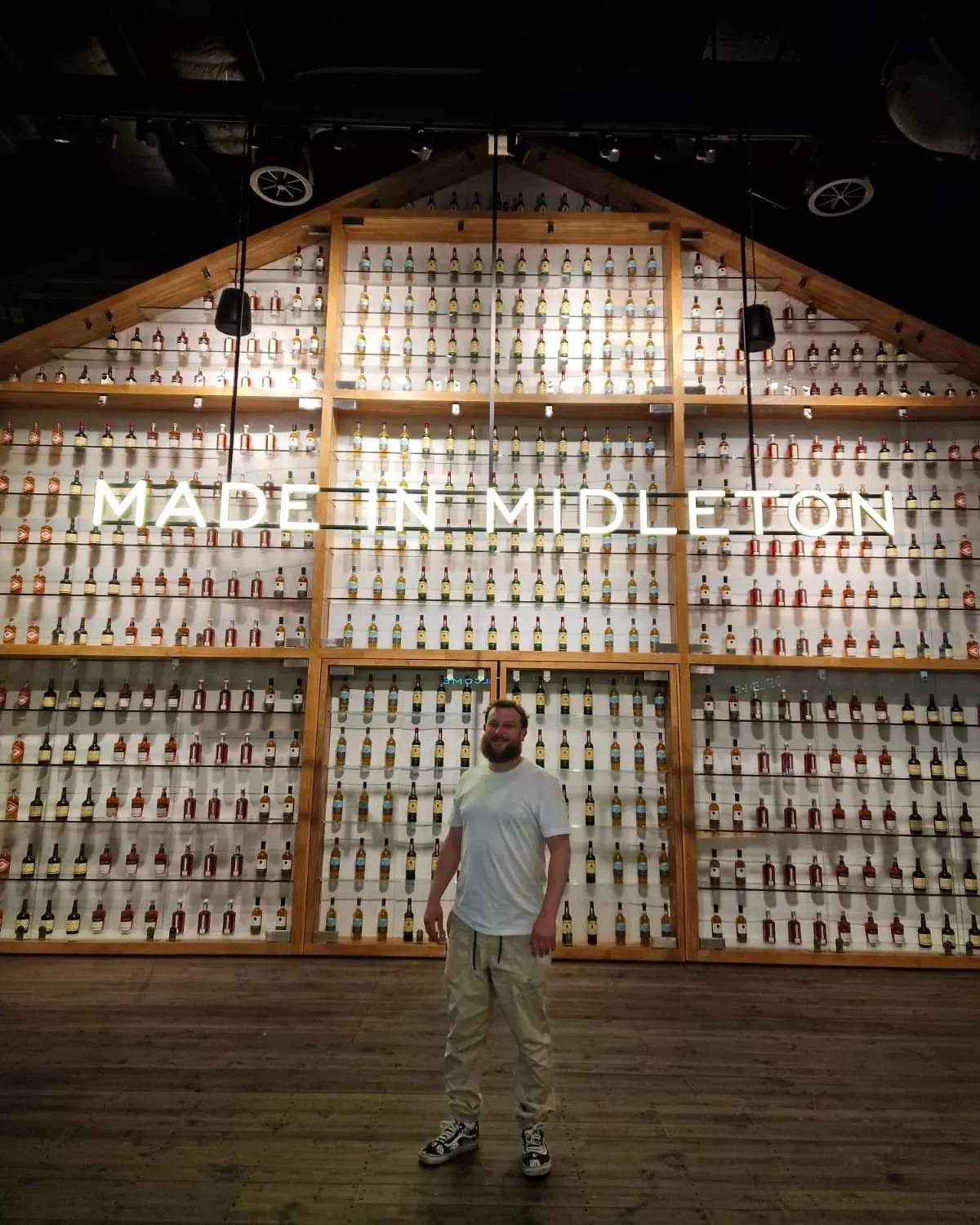 We took a little trip down to Midleton for a tour of @midletondistilleryexperience, to celebrate Lee's 30th 😍. 
.
.
.
Top tip: book a later tour to beat the crowds of people coming on the tour buses. We managed to do a tour with just two other peopl