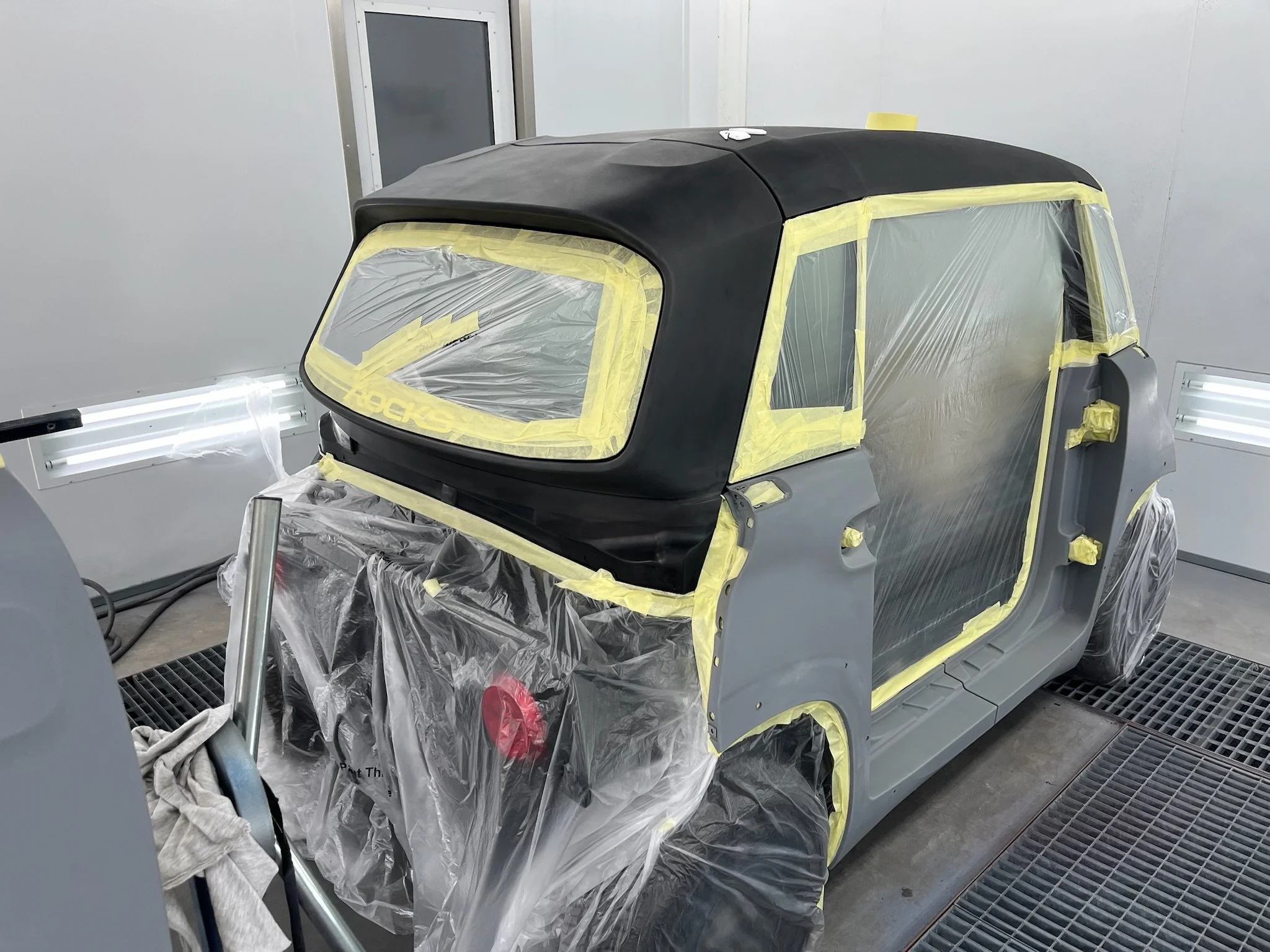 Micro auto voor en na spuiten Garage Van Beek