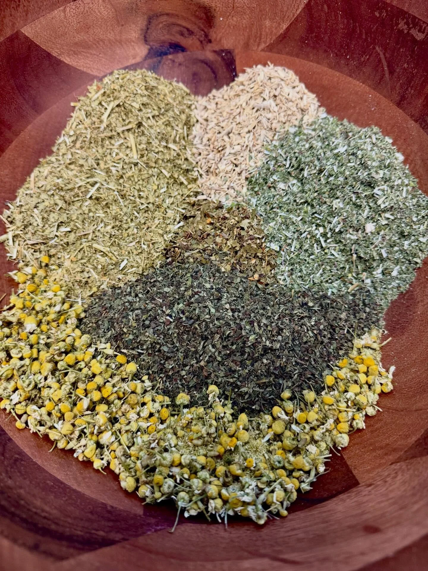 When I have a break at the office, I make tea! 🍵

Free ounce of tea to the fist person who can guess all the herbs in this blend! (Pickup only, not trying to start something crazy) 🤪