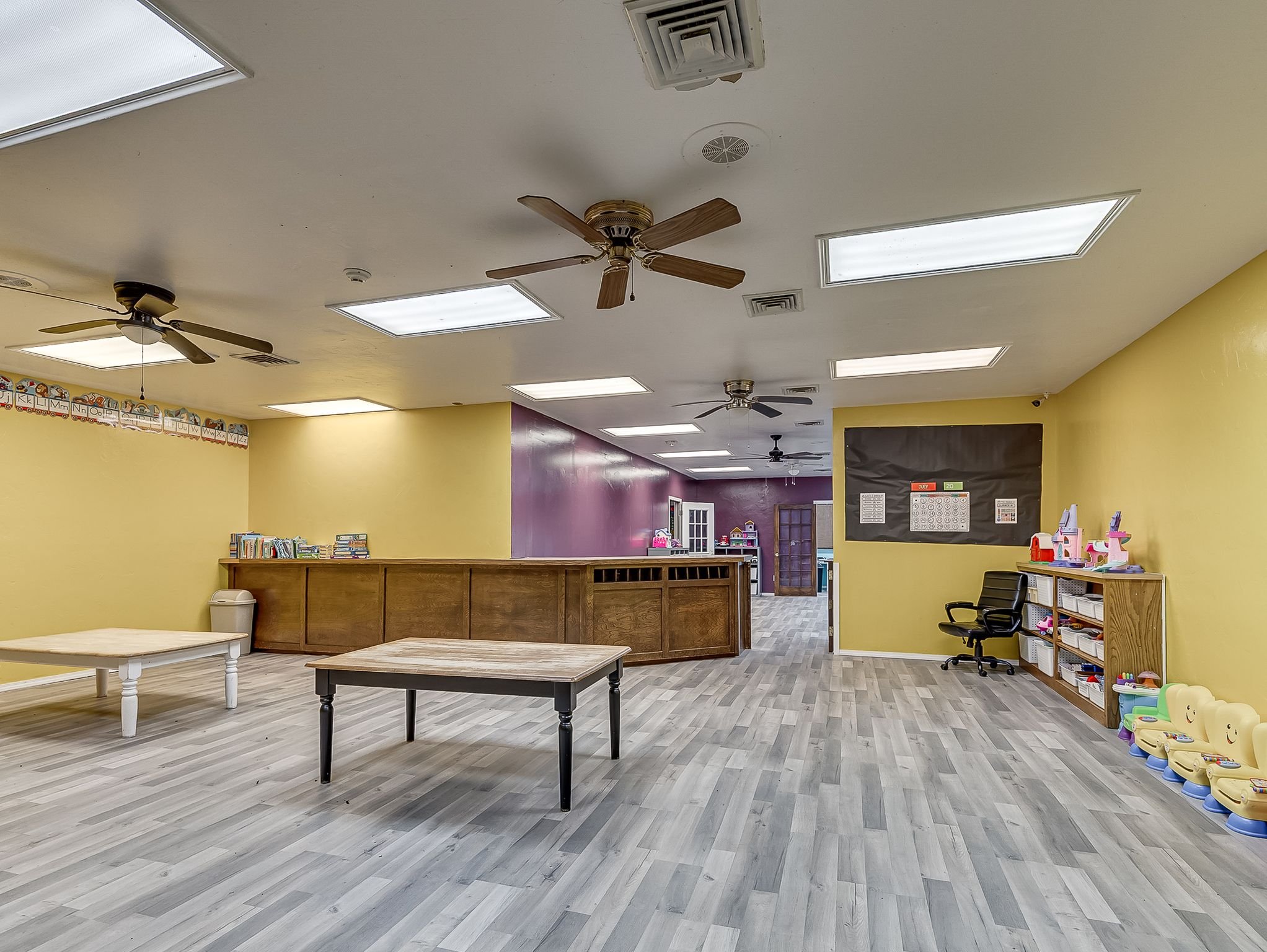 1419 W London Street-14.jpg