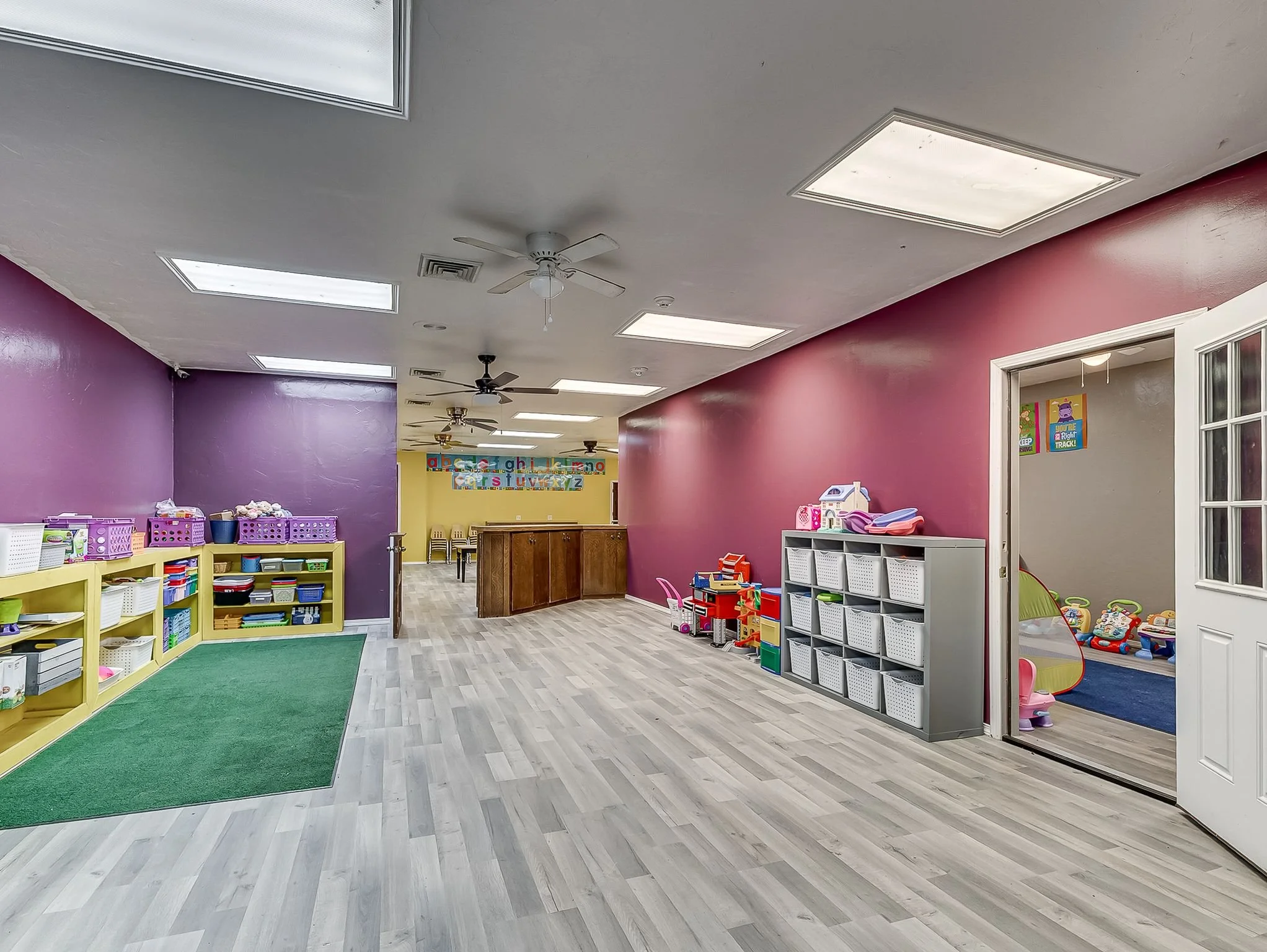 1419 W London Street-9.jpg