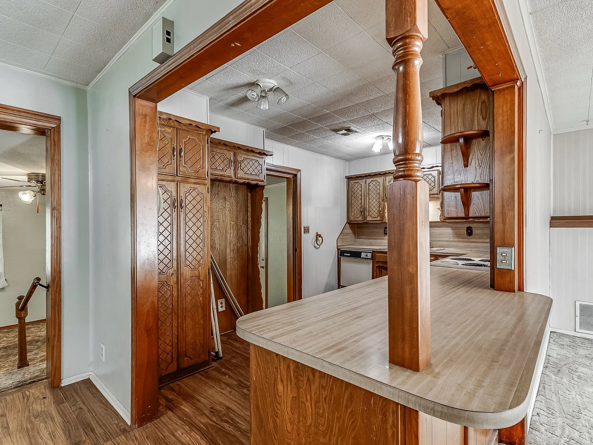 1100 S Reno Avenue-18.jpg