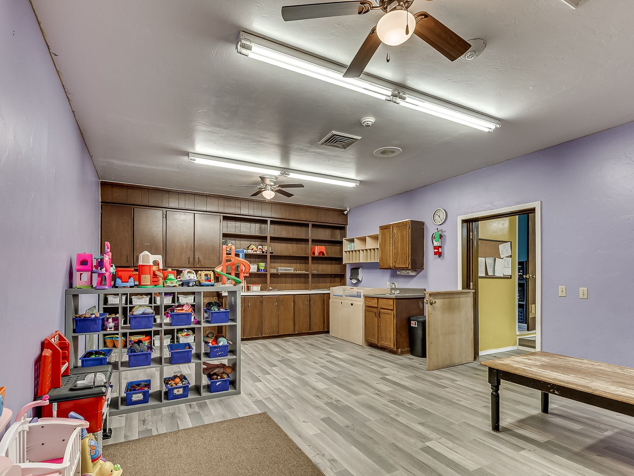 1419 W London Street-18.jpg