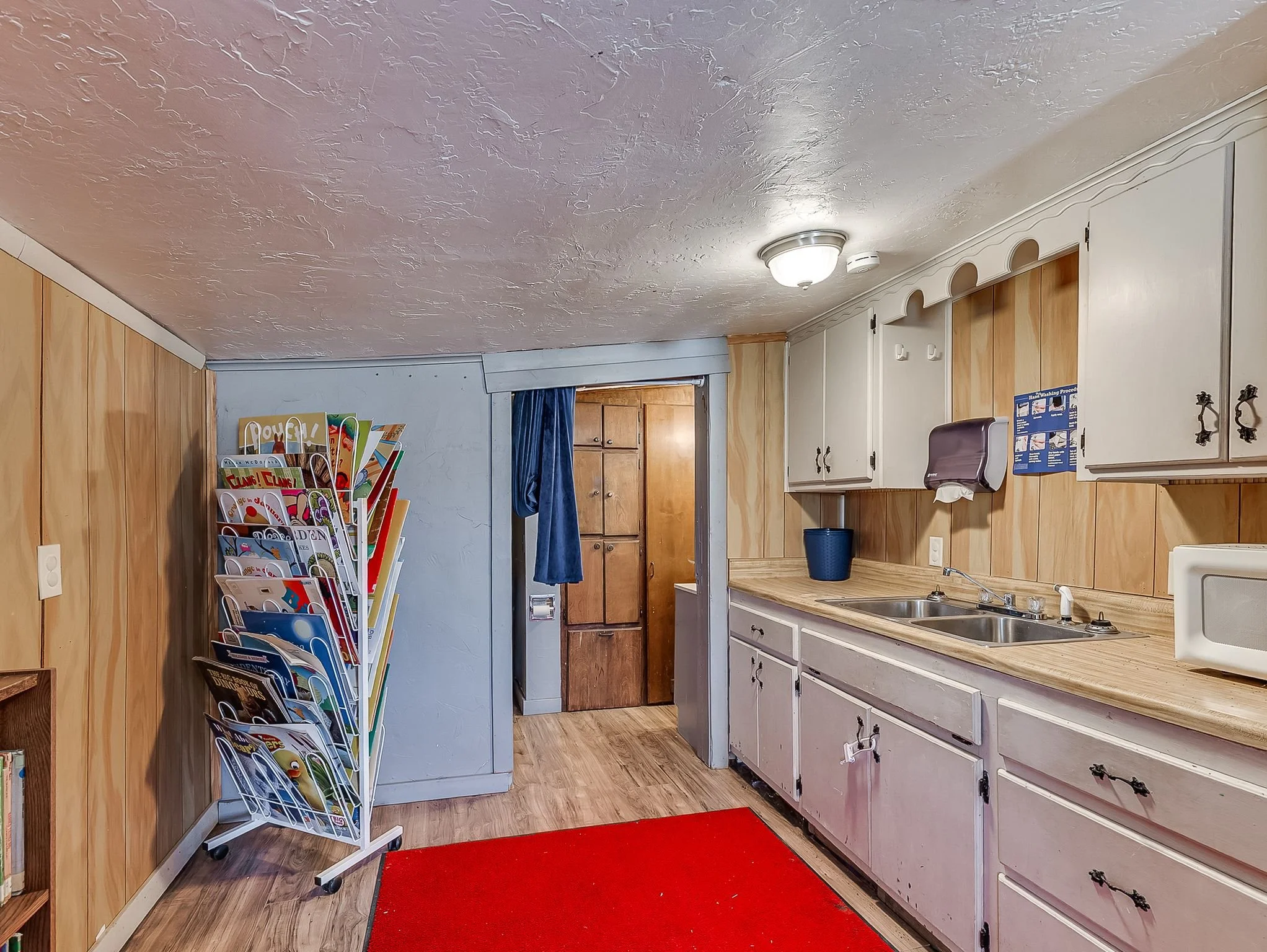1419 W London Street-44.jpg