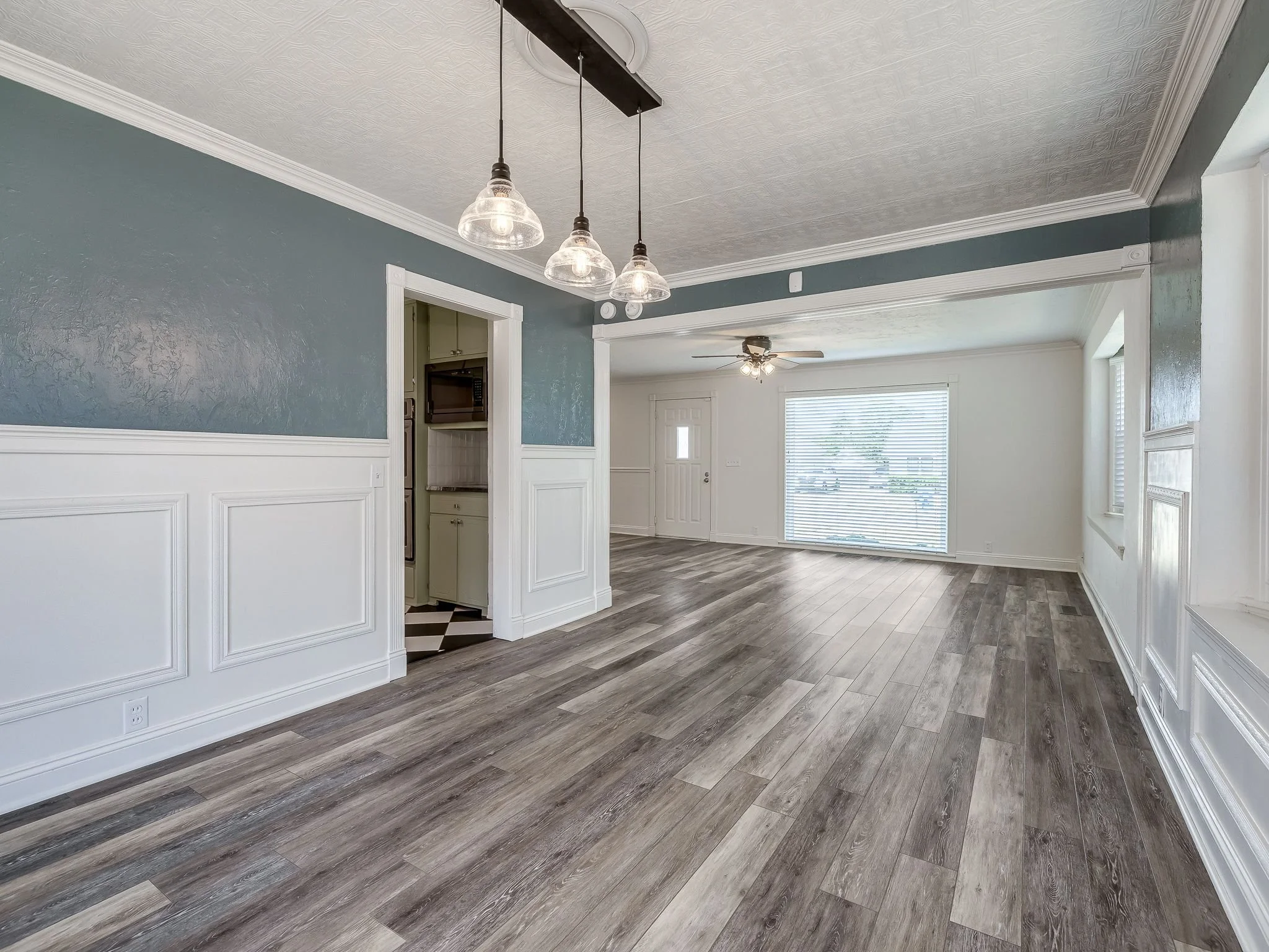 1103 W Wade St-21.jpg
