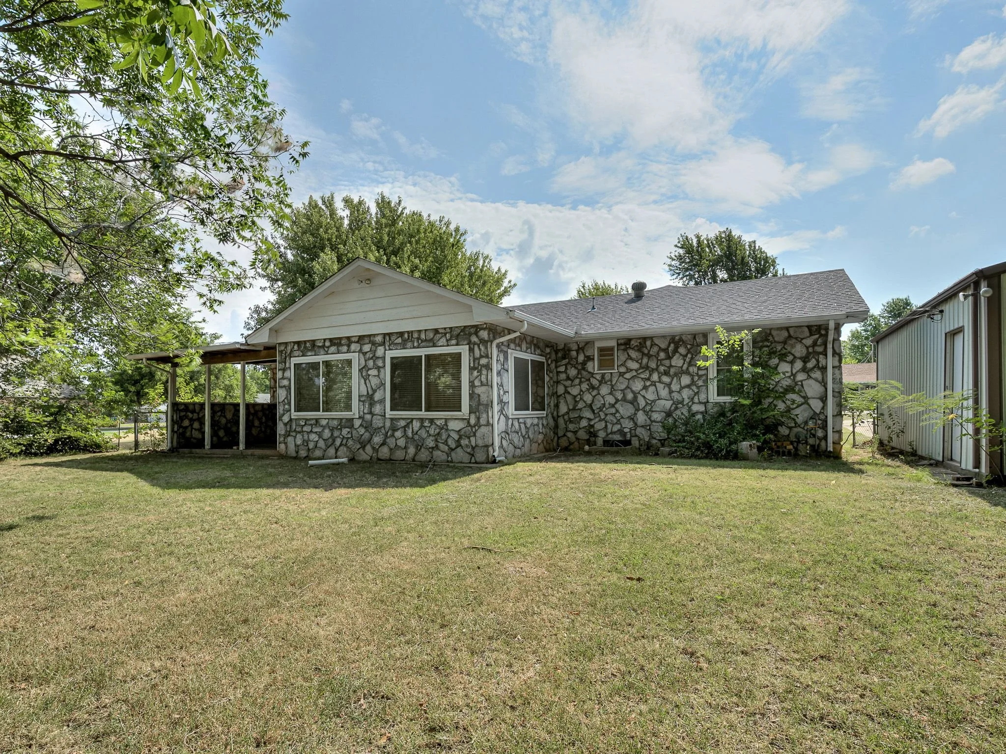 1100 S Reno Avenue-39.jpg