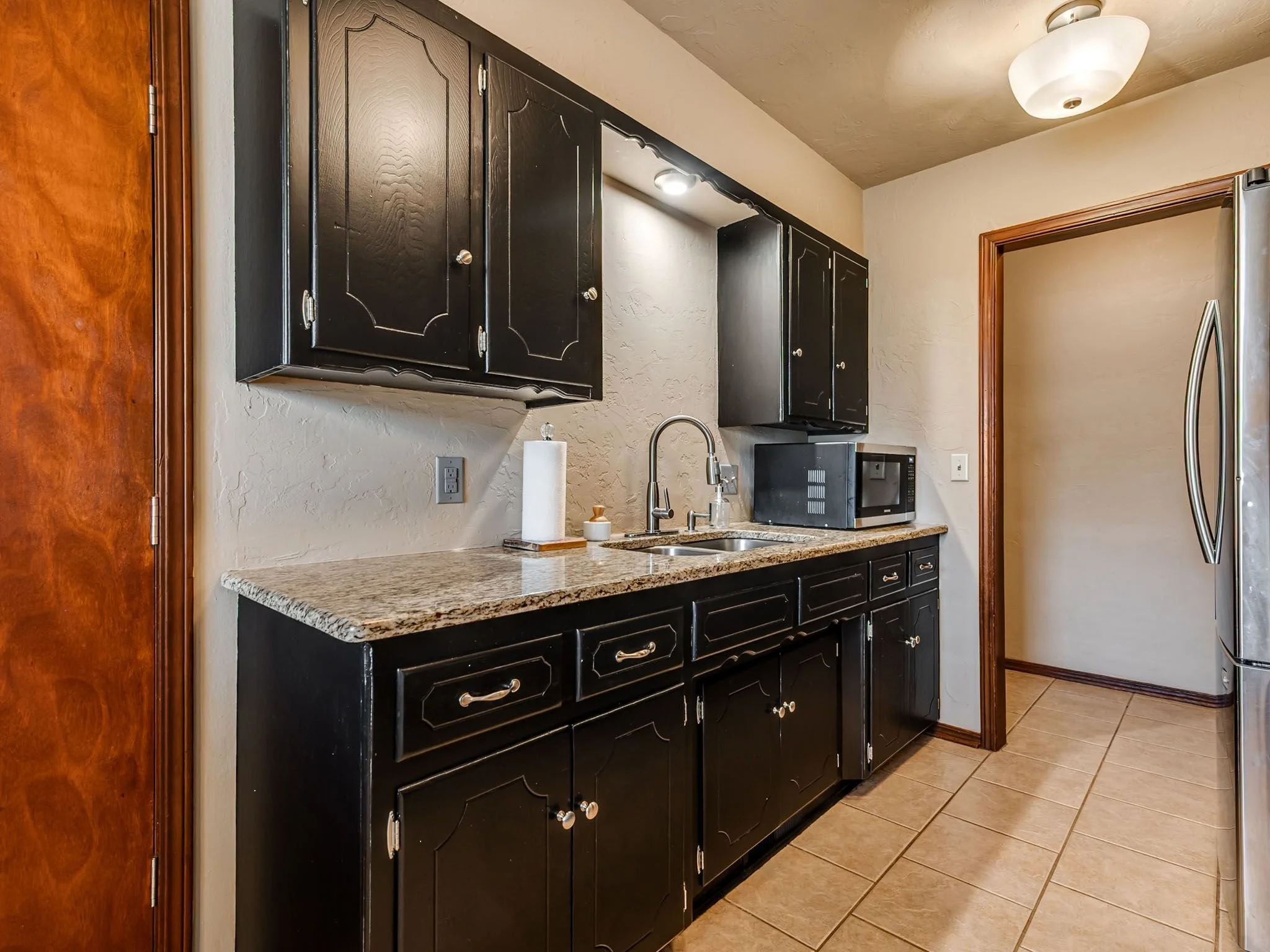 1509 W London St-12.jpg