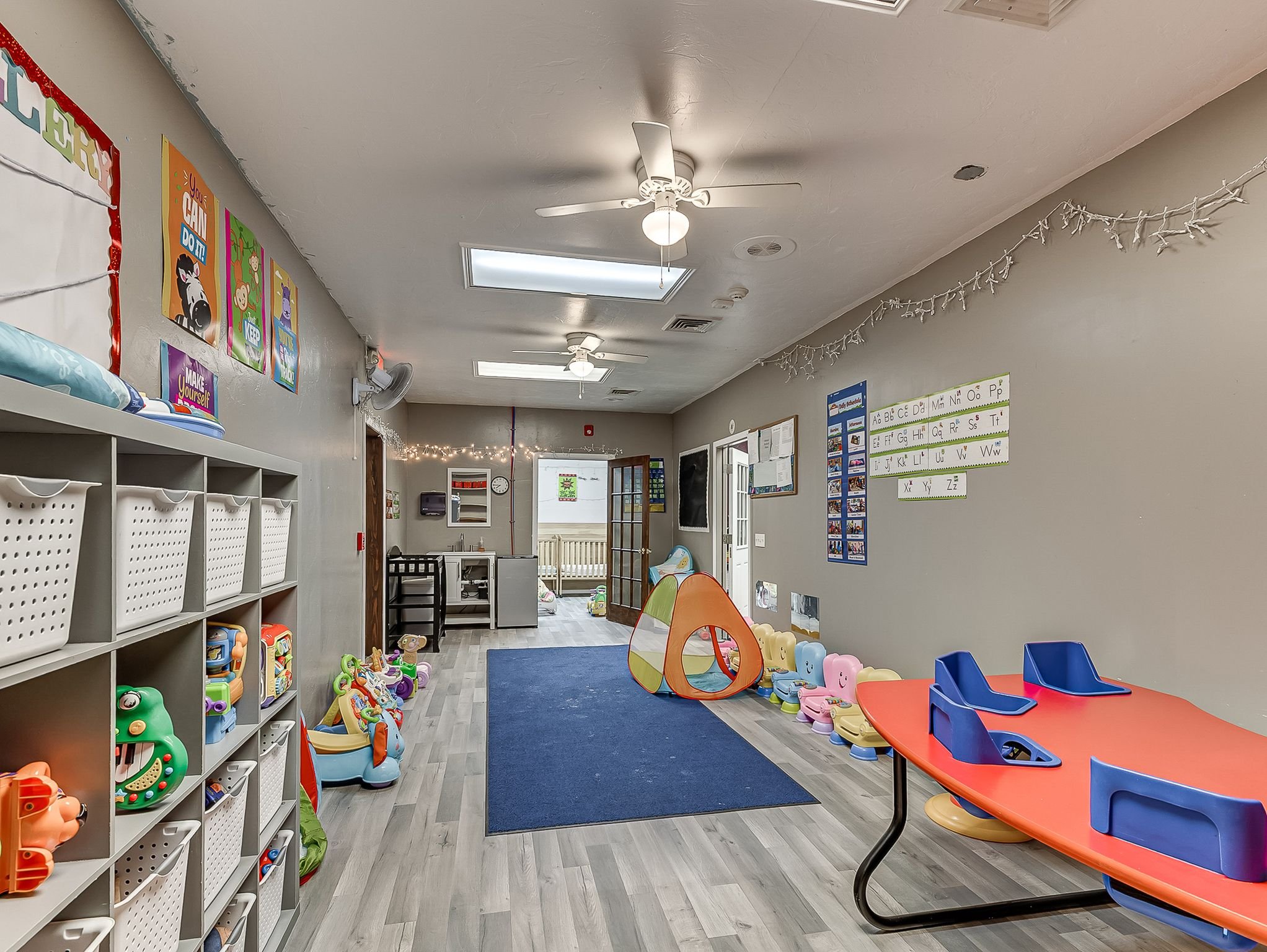 1419 W London Street-26.jpg