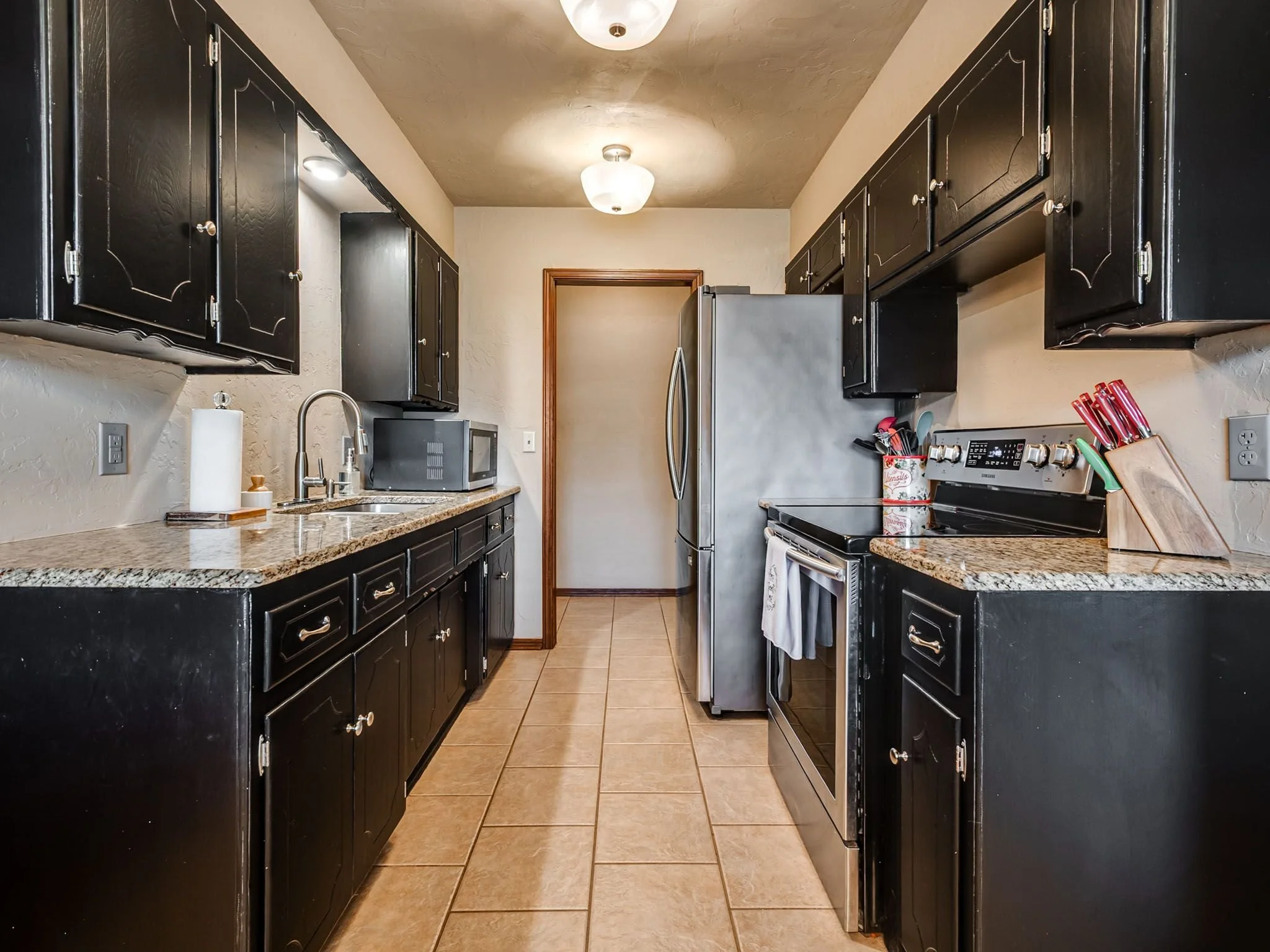 1509 W London St-13.jpg