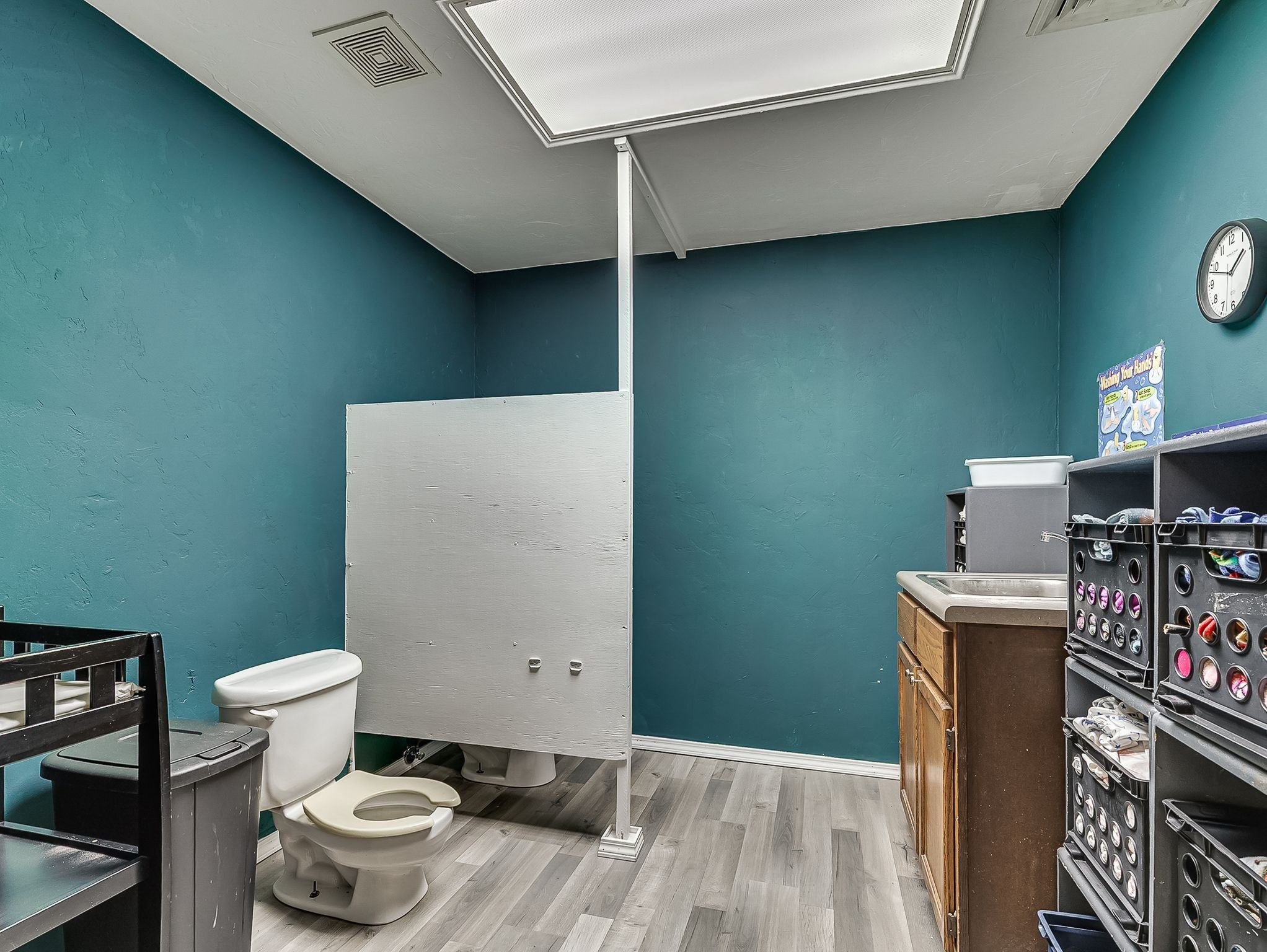 1419 W London Street-21.jpg