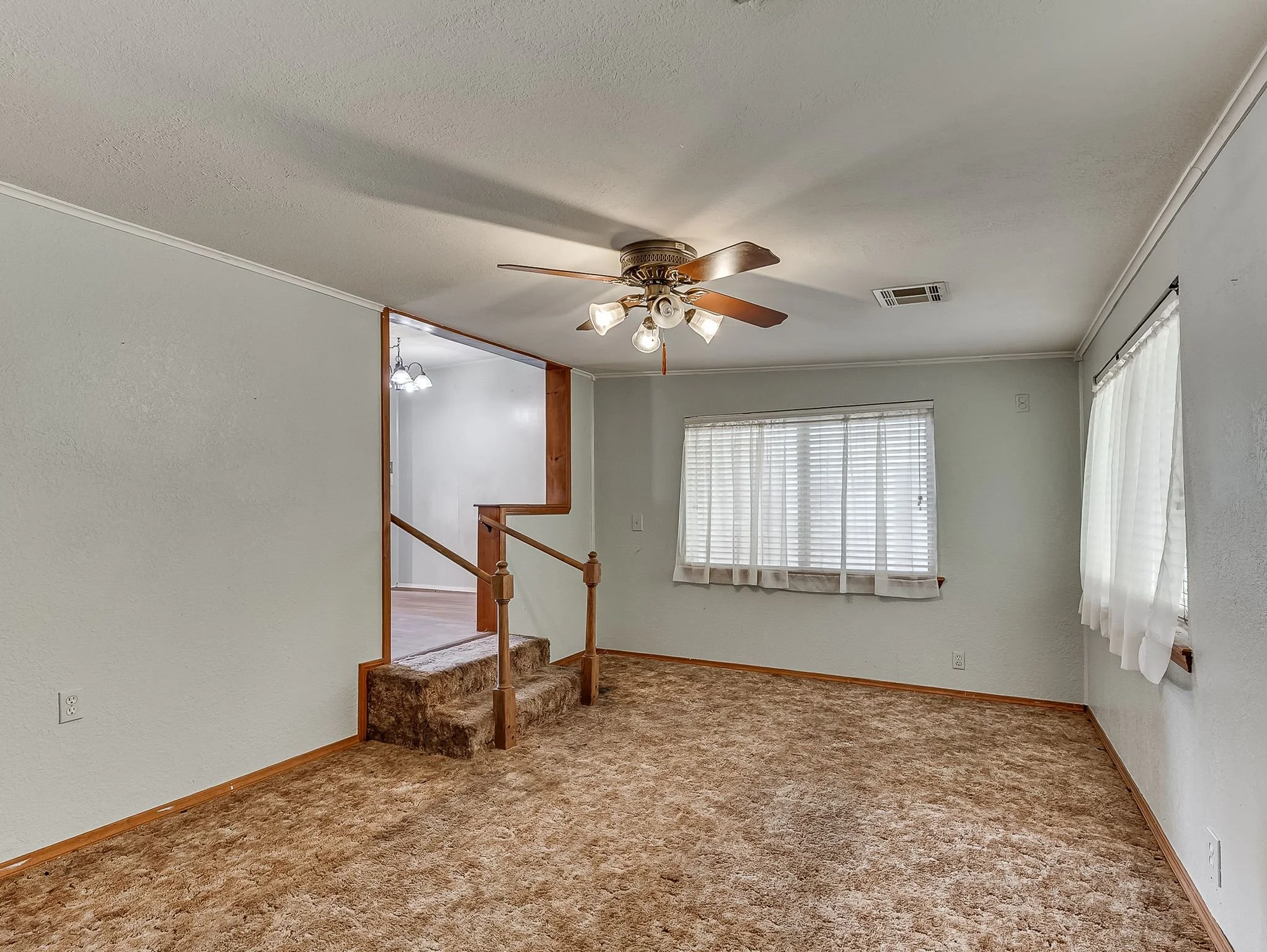 1100 S Reno Avenue-23.jpg