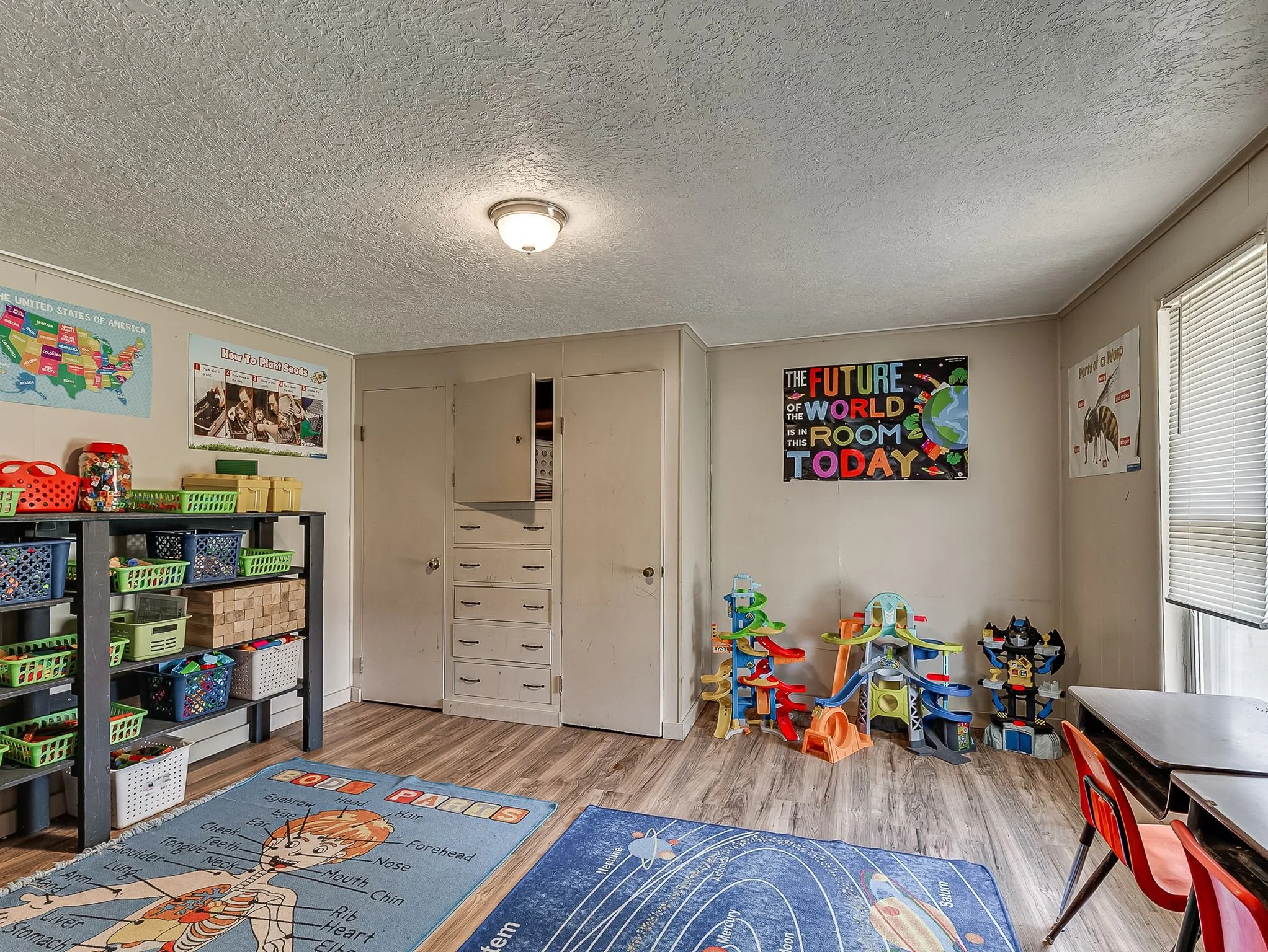 1419 W London Street-38.jpg