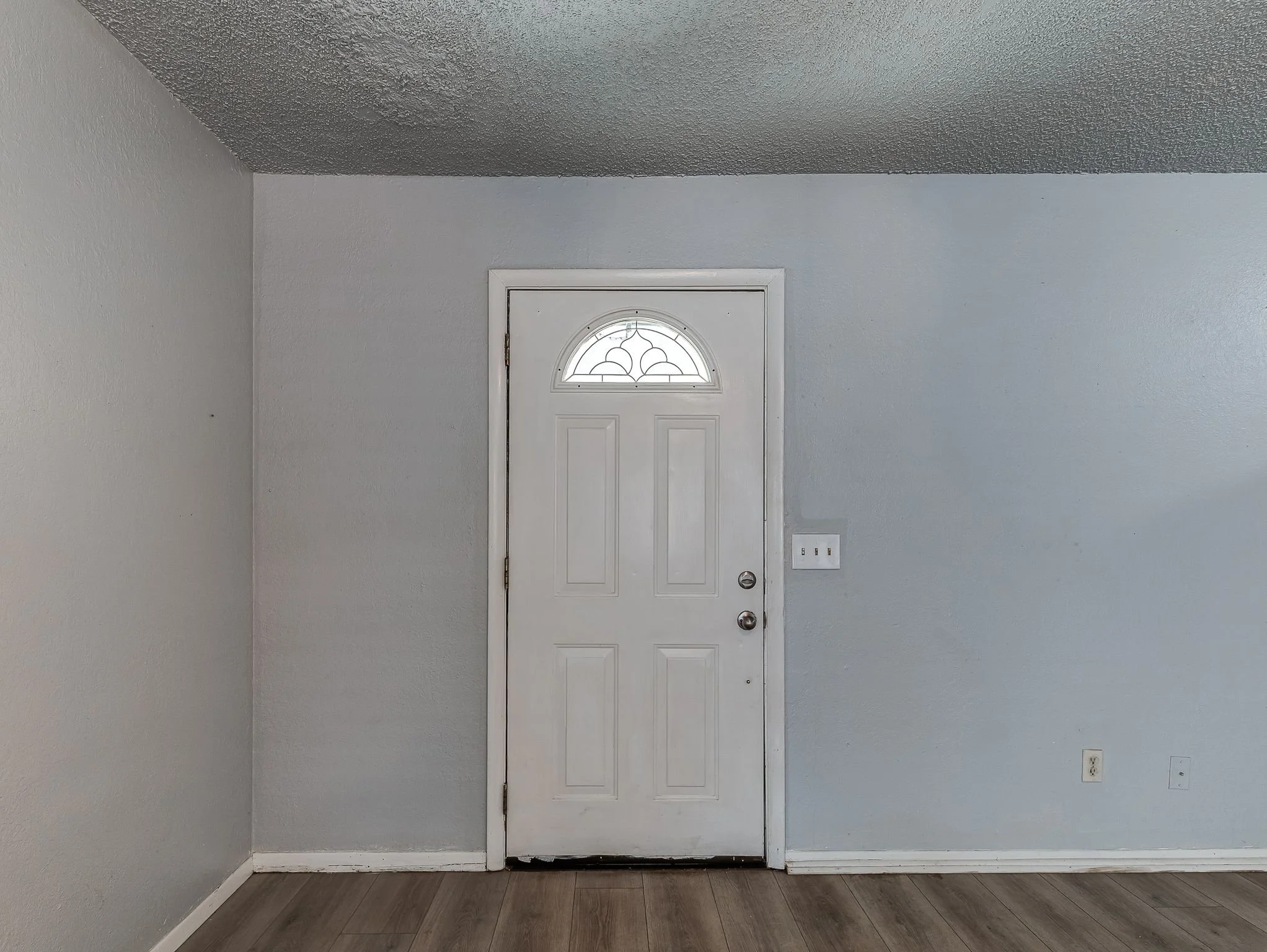 137 N O Avenue-8.jpg