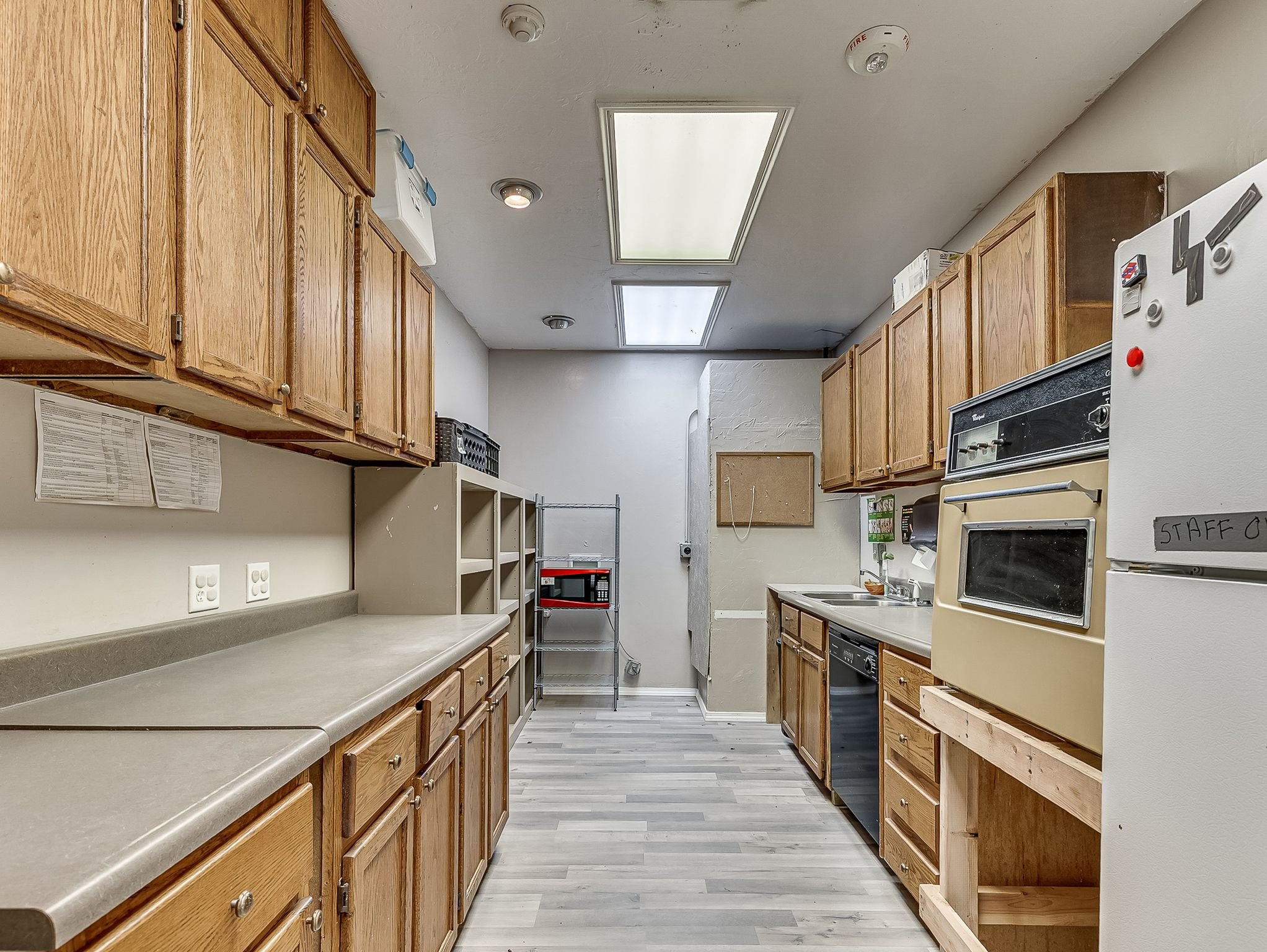 1419 W London Street-22.jpg
