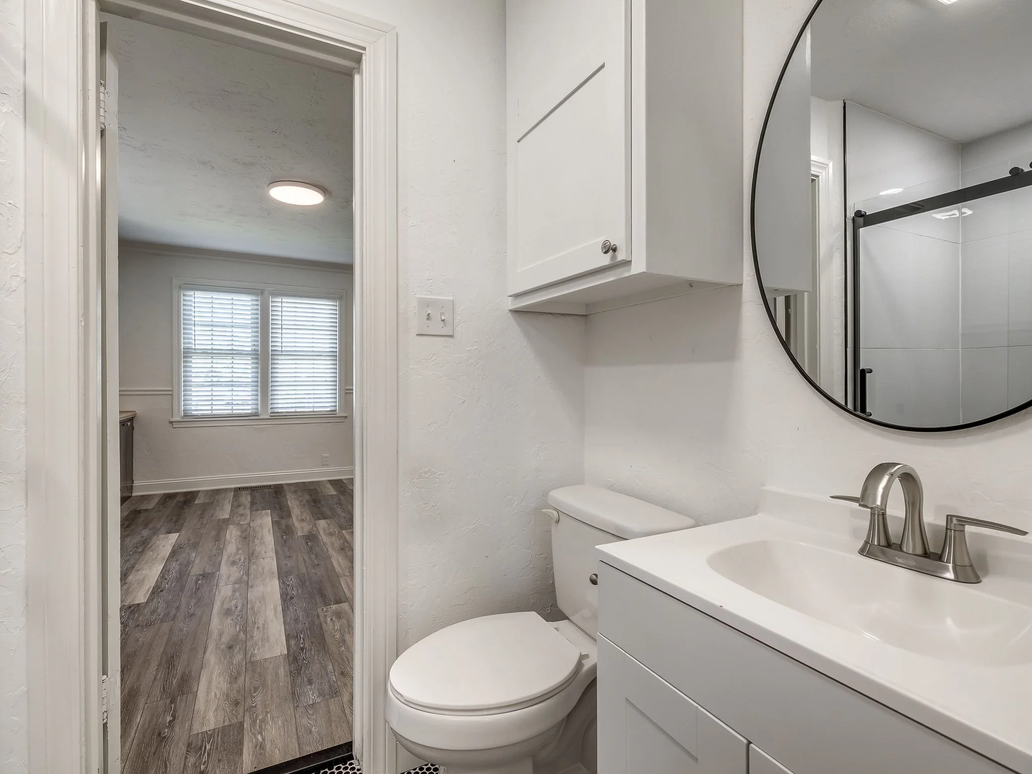 1103 W Wade St-36.jpg