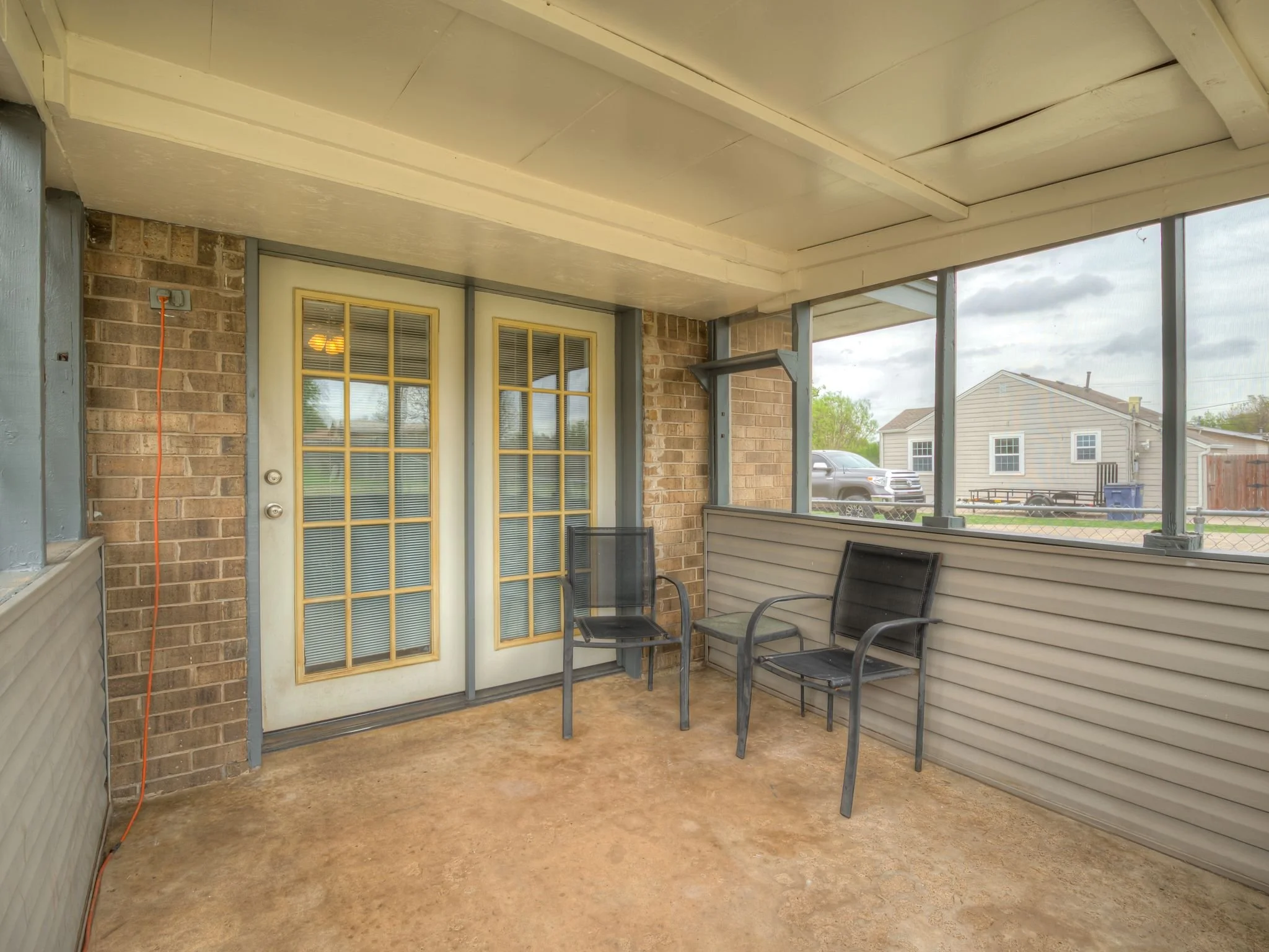 1509 W London St-33.jpg