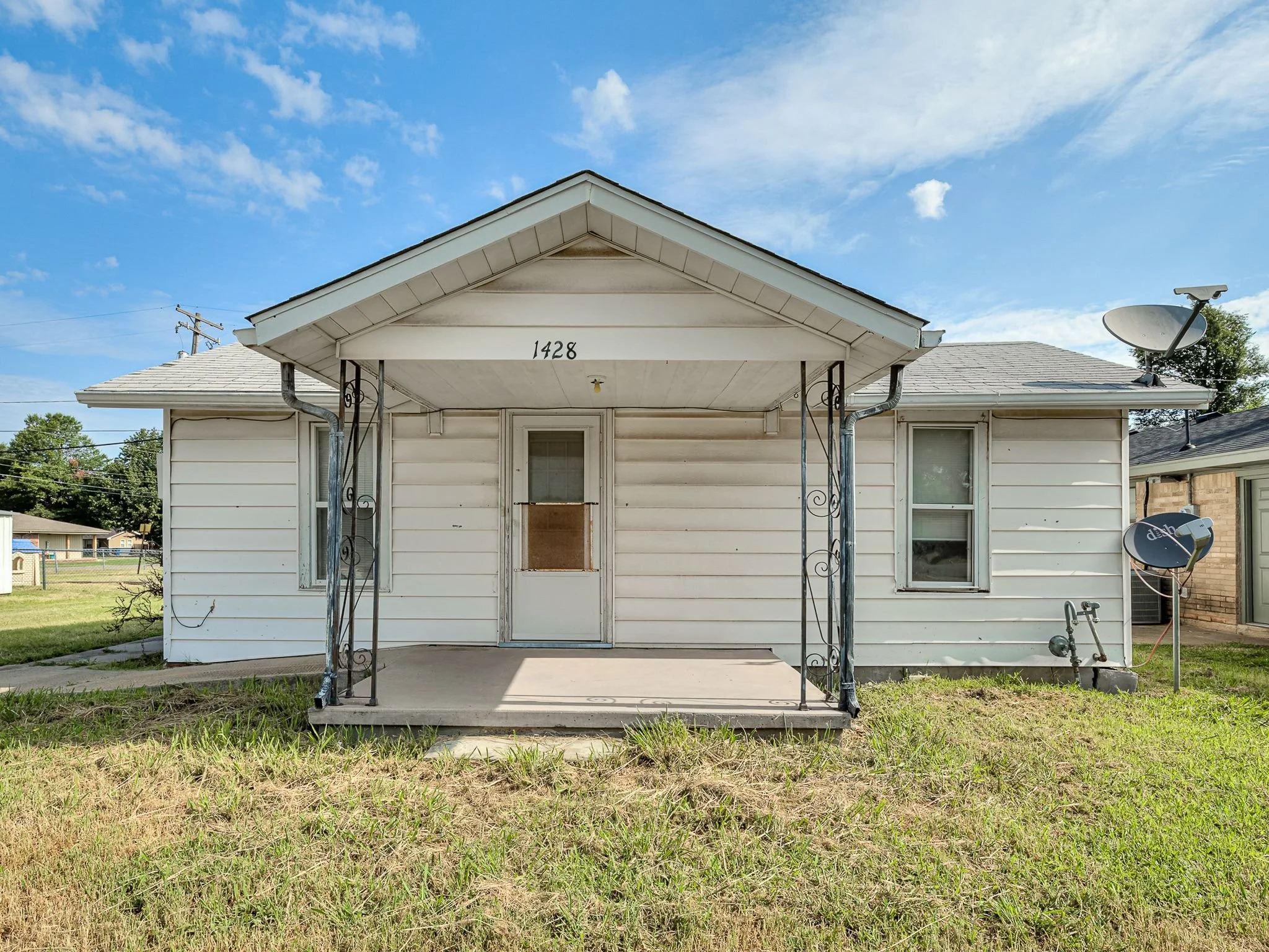 1419 W London Street-31.jpg