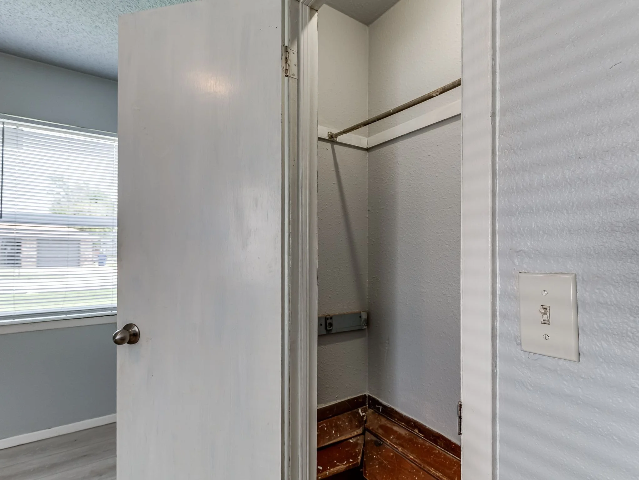 137 N O Avenue-29.jpg