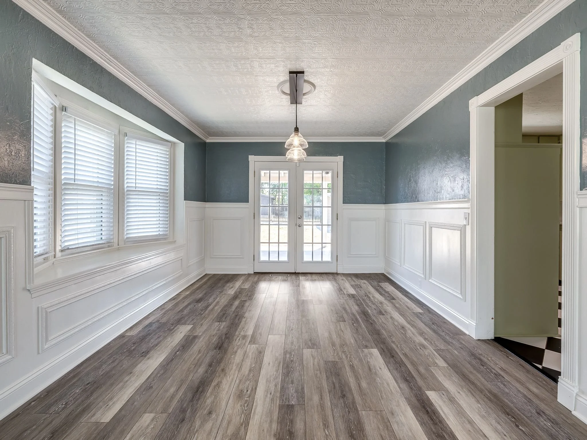 1103 W Wade St-19.jpg