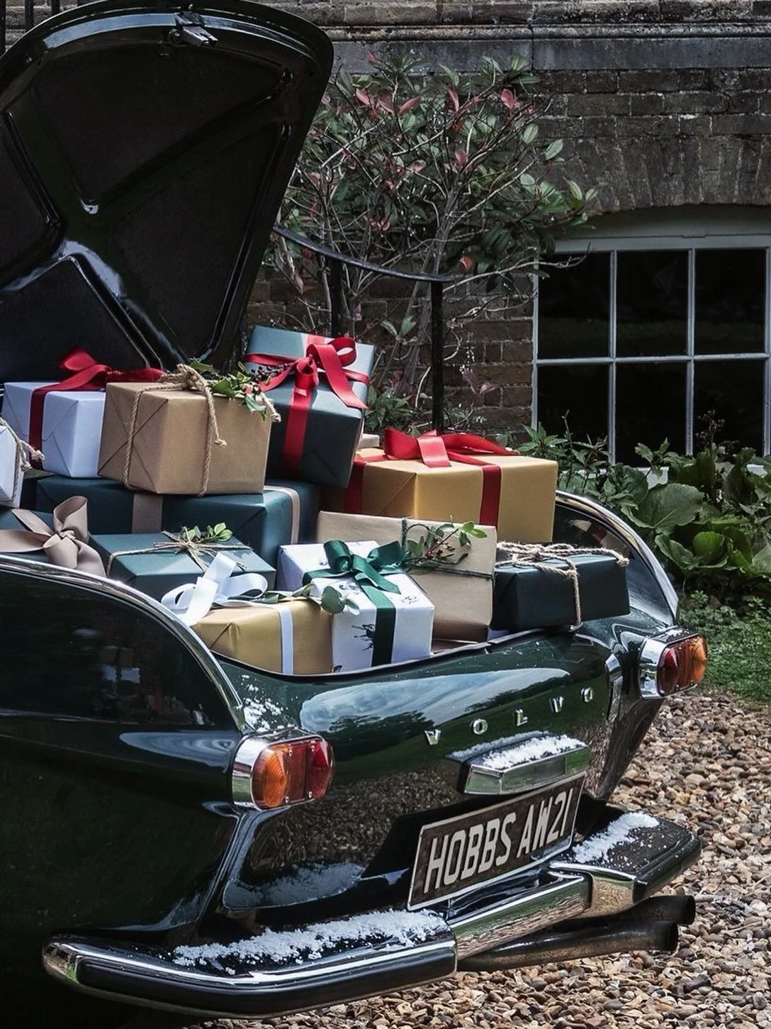 Wishing you all a very Happy Holidays 🎁🎄💫 Can&rsquo;t wait to share what we have in store for 2026! 
- The CS Team