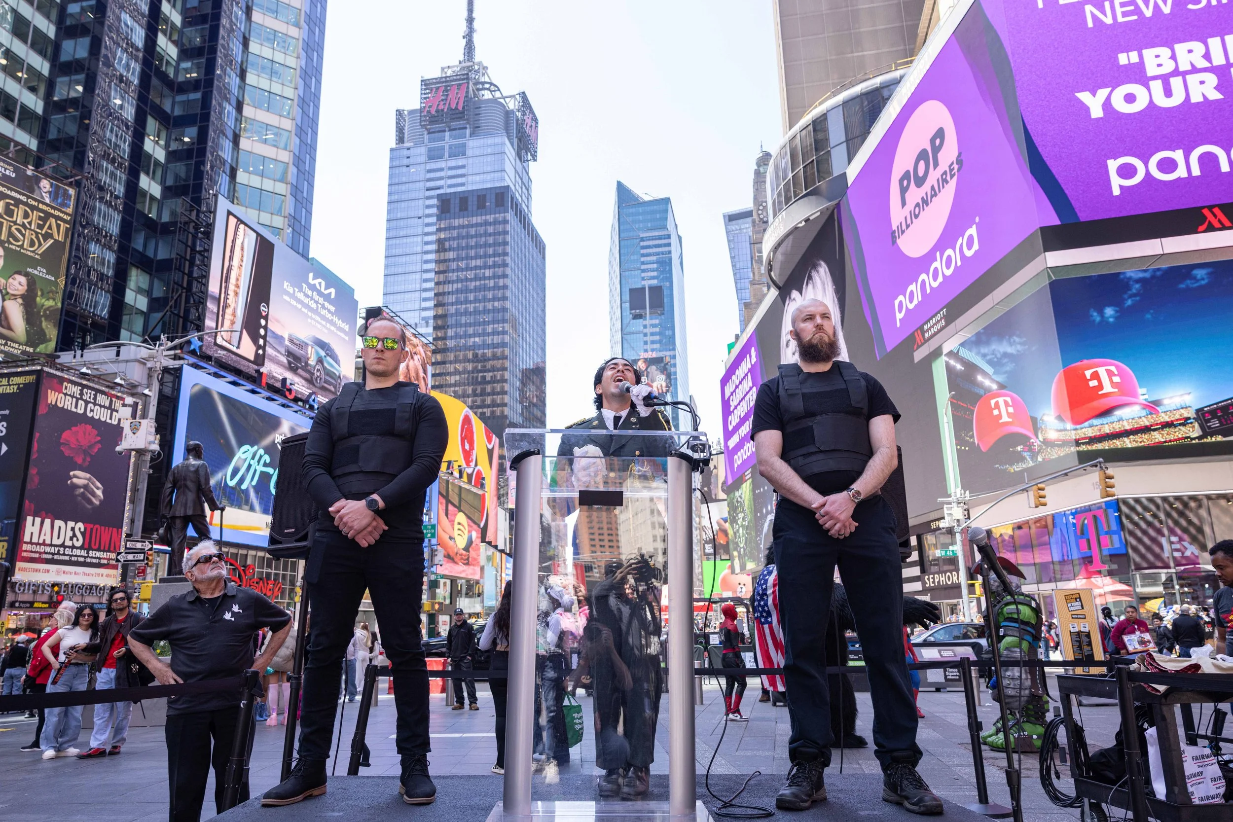 (smaller)TSQ-TatlinsWhisper6-2026-MichaelHullPhoto-38.jpg